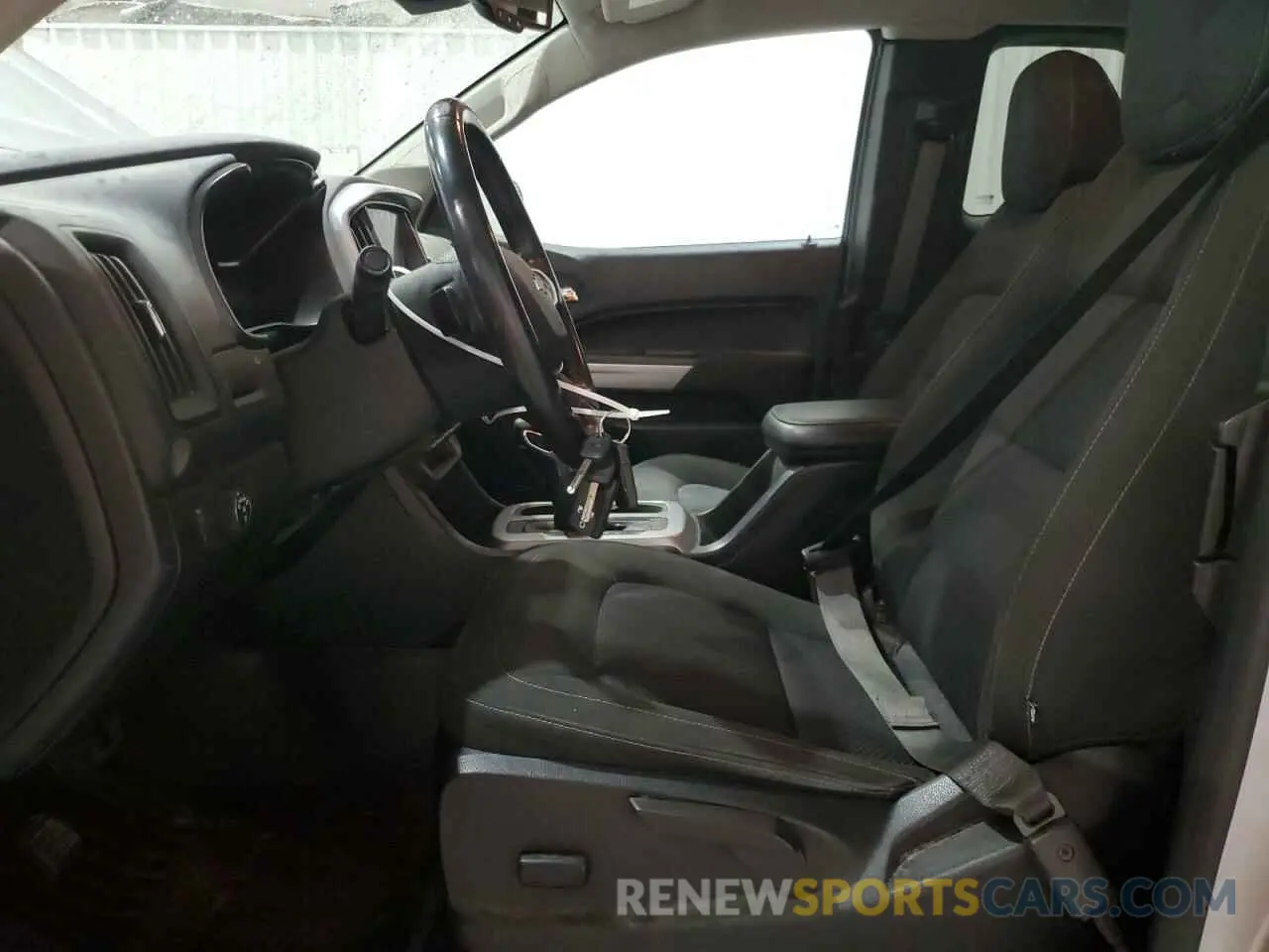 7 Photograph of a damaged car 1GCHSCEAXN1163708 CHEVROLET COLORADO 2022