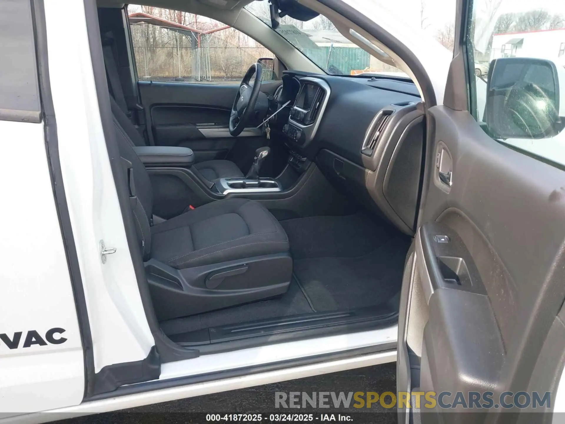 5 Фотография поврежденного автомобиля 1GCHSCEN6N1128845 CHEVROLET COLORADO 2022