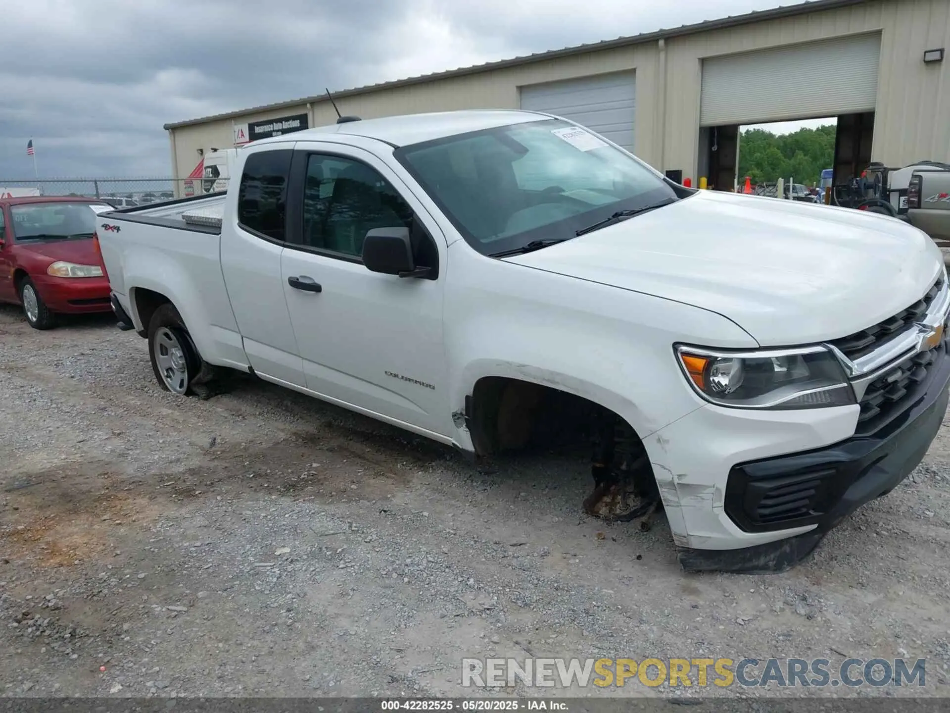 6 Photograph of a damaged car 1GCHTBEA6N1140563 CHEVROLET COLORADO 2022