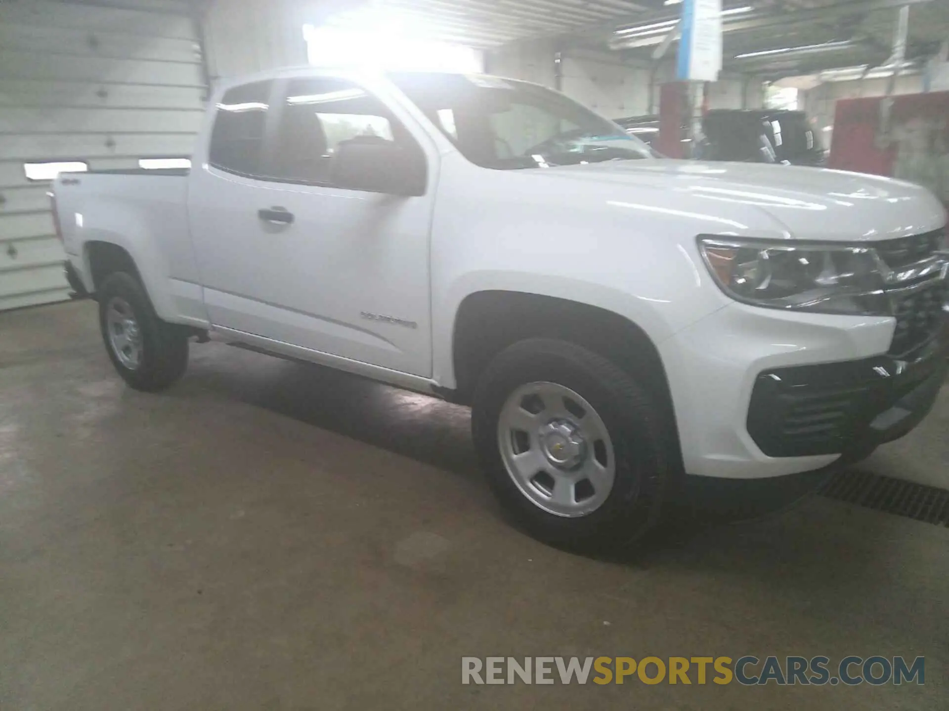1 Photograph of a damaged car 1GCHTBEN3N1177251 CHEVROLET COLORADO 2022