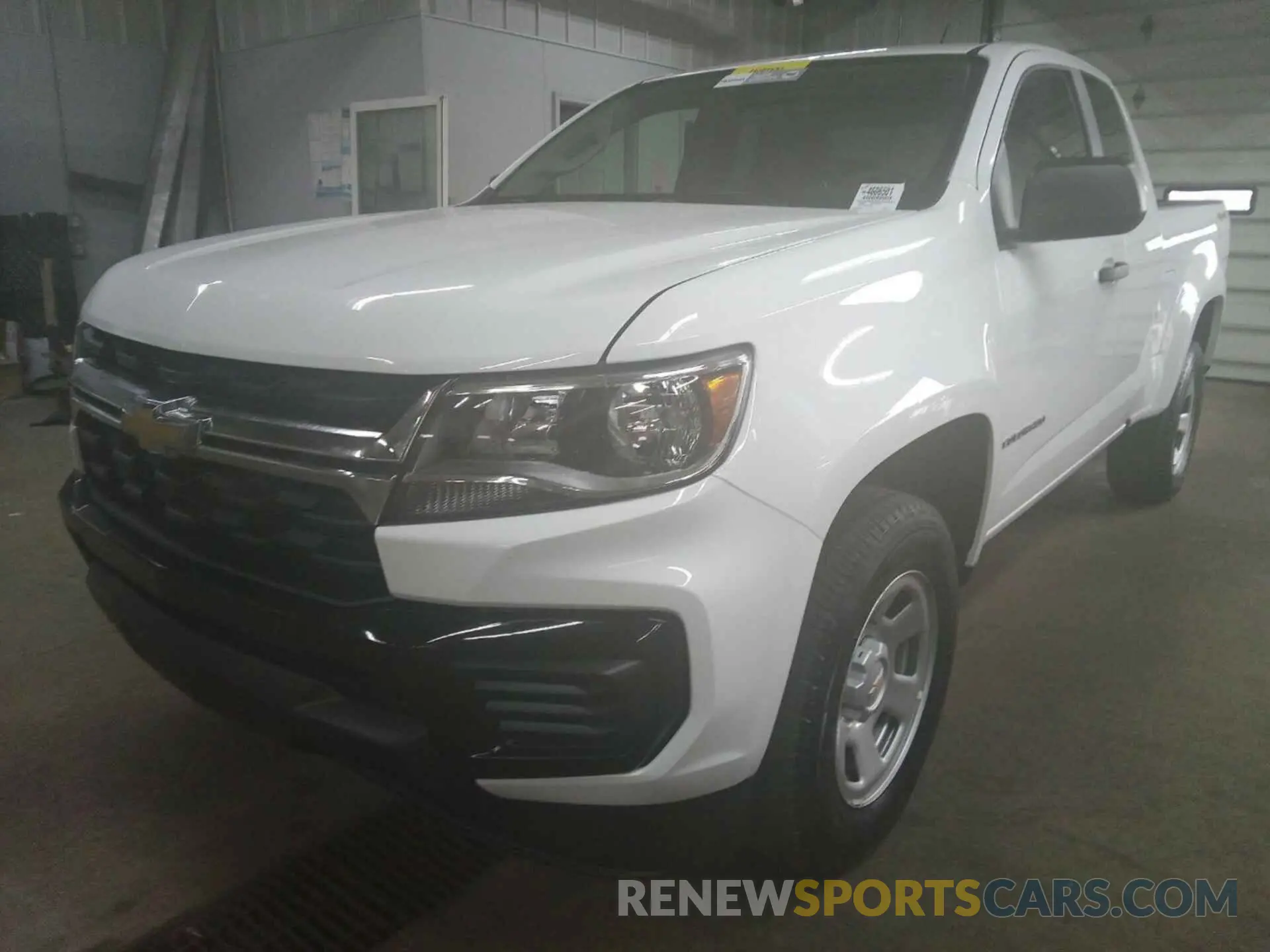 2 Photograph of a damaged car 1GCHTBEN3N1177251 CHEVROLET COLORADO 2022