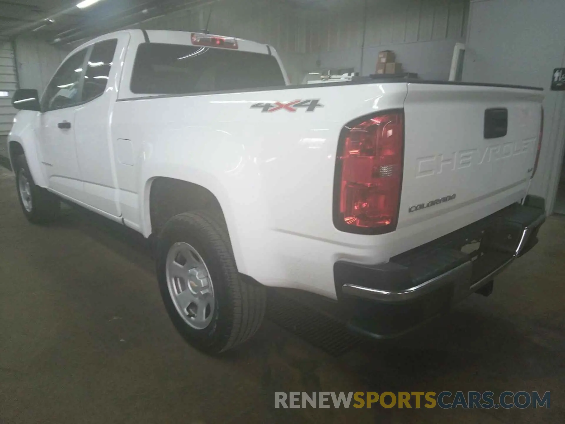 8 Photograph of a damaged car 1GCHTBEN3N1177251 CHEVROLET COLORADO 2022