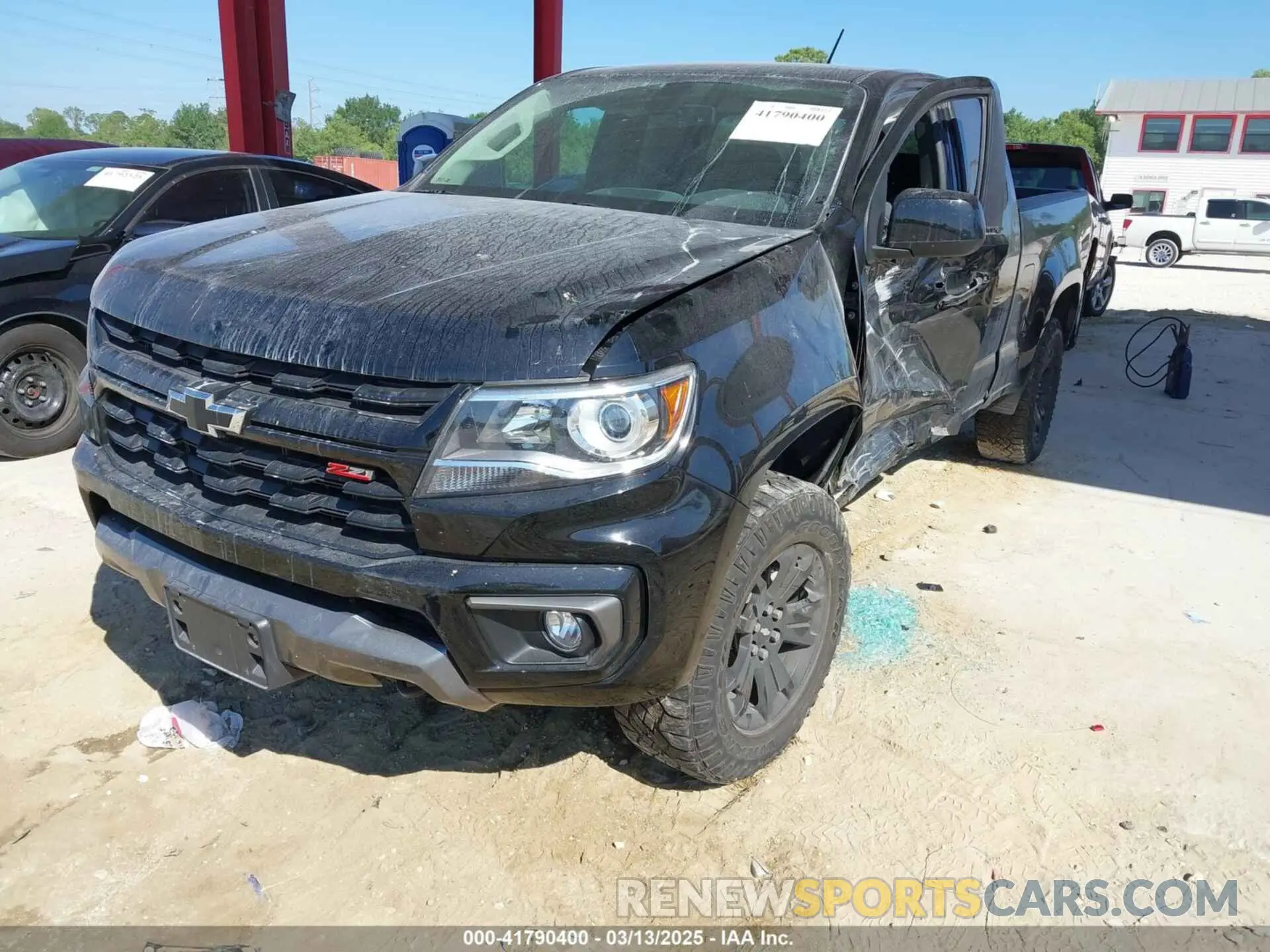 2 Фотография поврежденного автомобиля 1GCHTDEN2N1198149 CHEVROLET COLORADO 2022