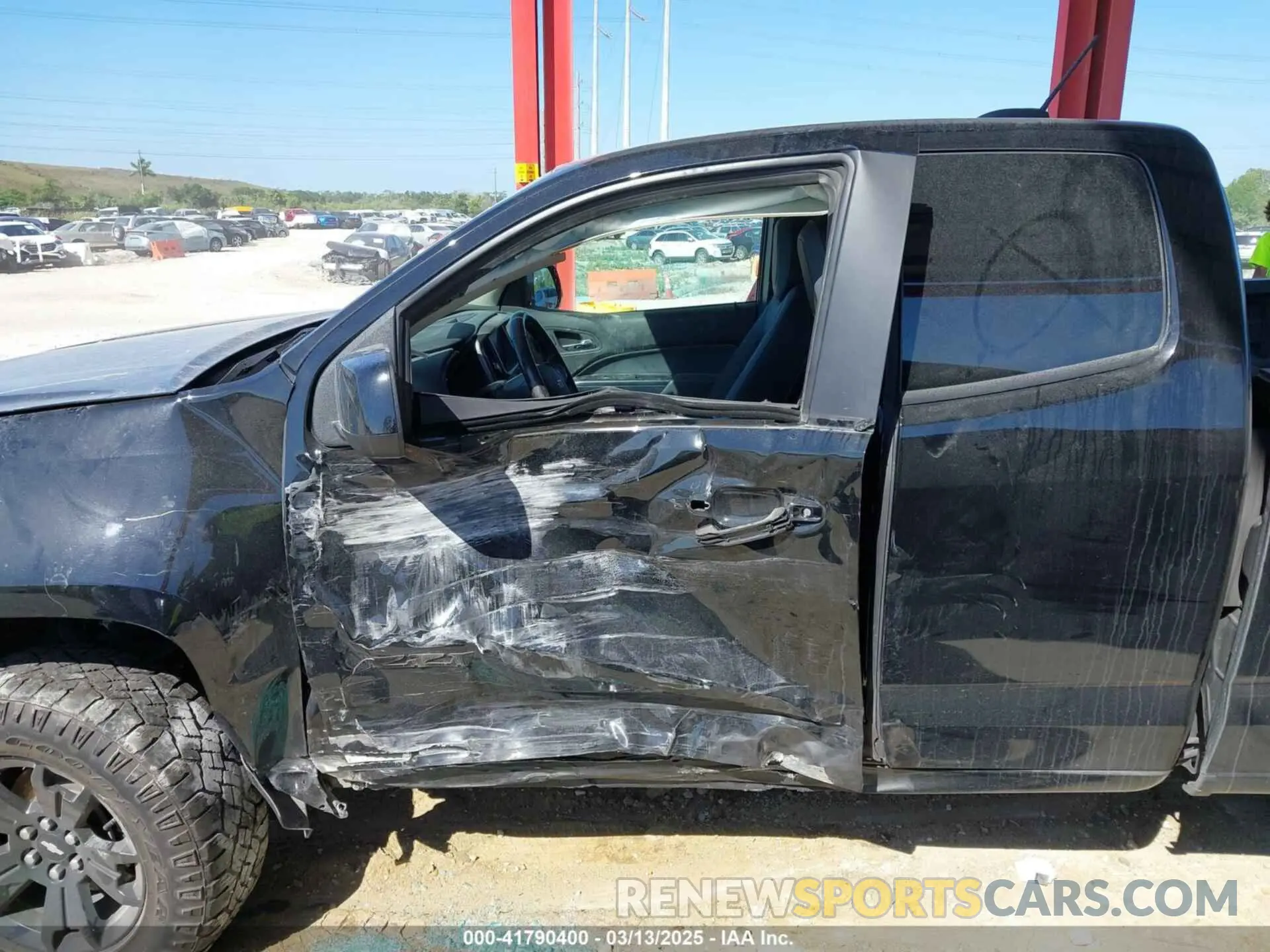 6 Фотография поврежденного автомобиля 1GCHTDEN2N1198149 CHEVROLET COLORADO 2022