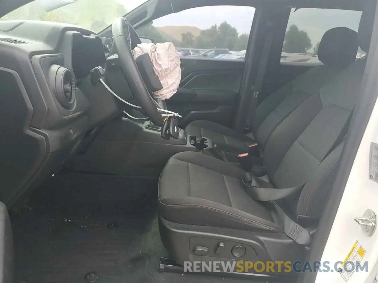 7 Photograph of a damaged car 1GCGSBEC8P1134119 CHEVROLET COLORADO 2023