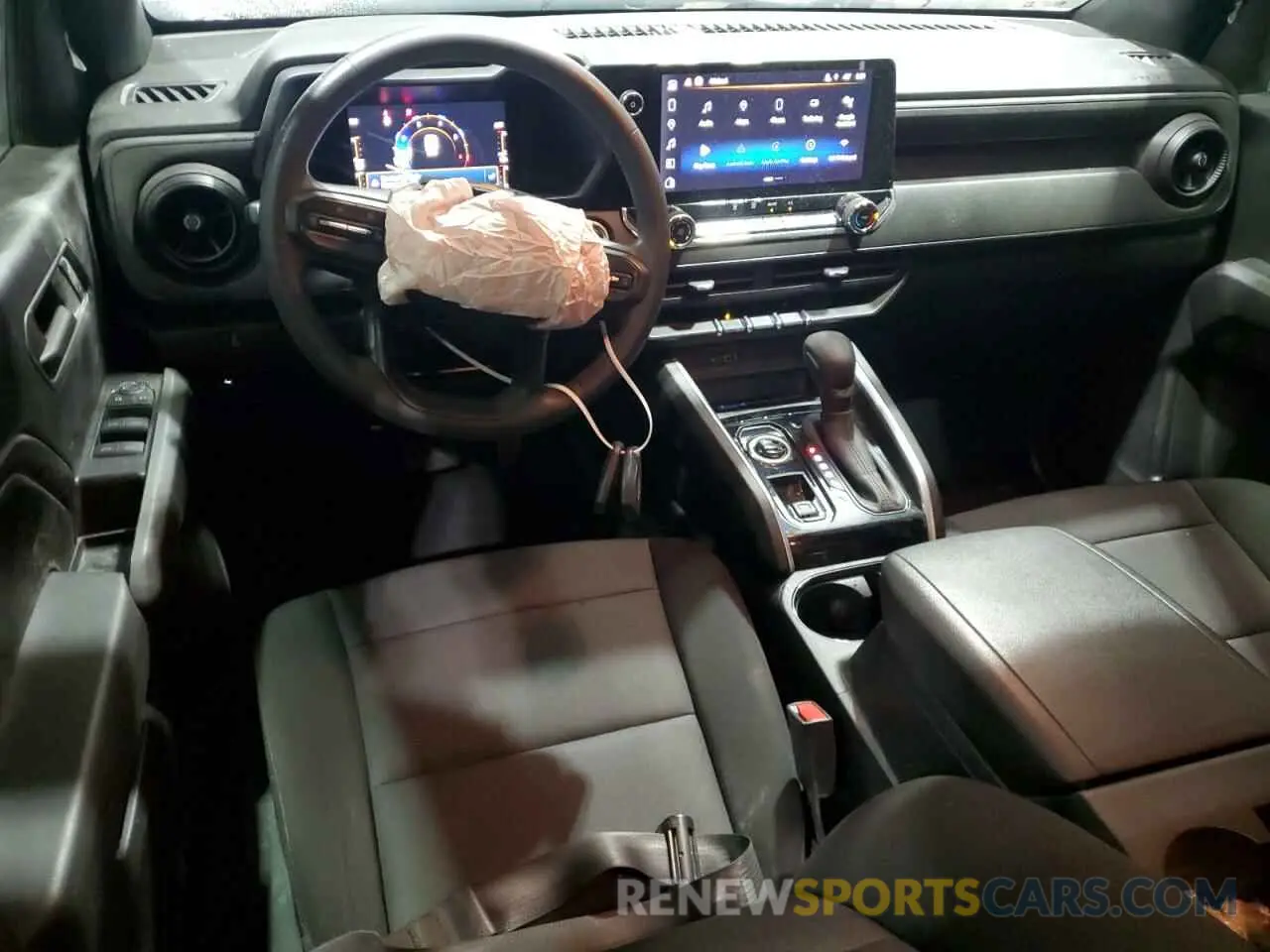 8 Фотография поврежденного автомобиля 1GCPTBEK0P1179866 CHEVROLET COLORADO 2023