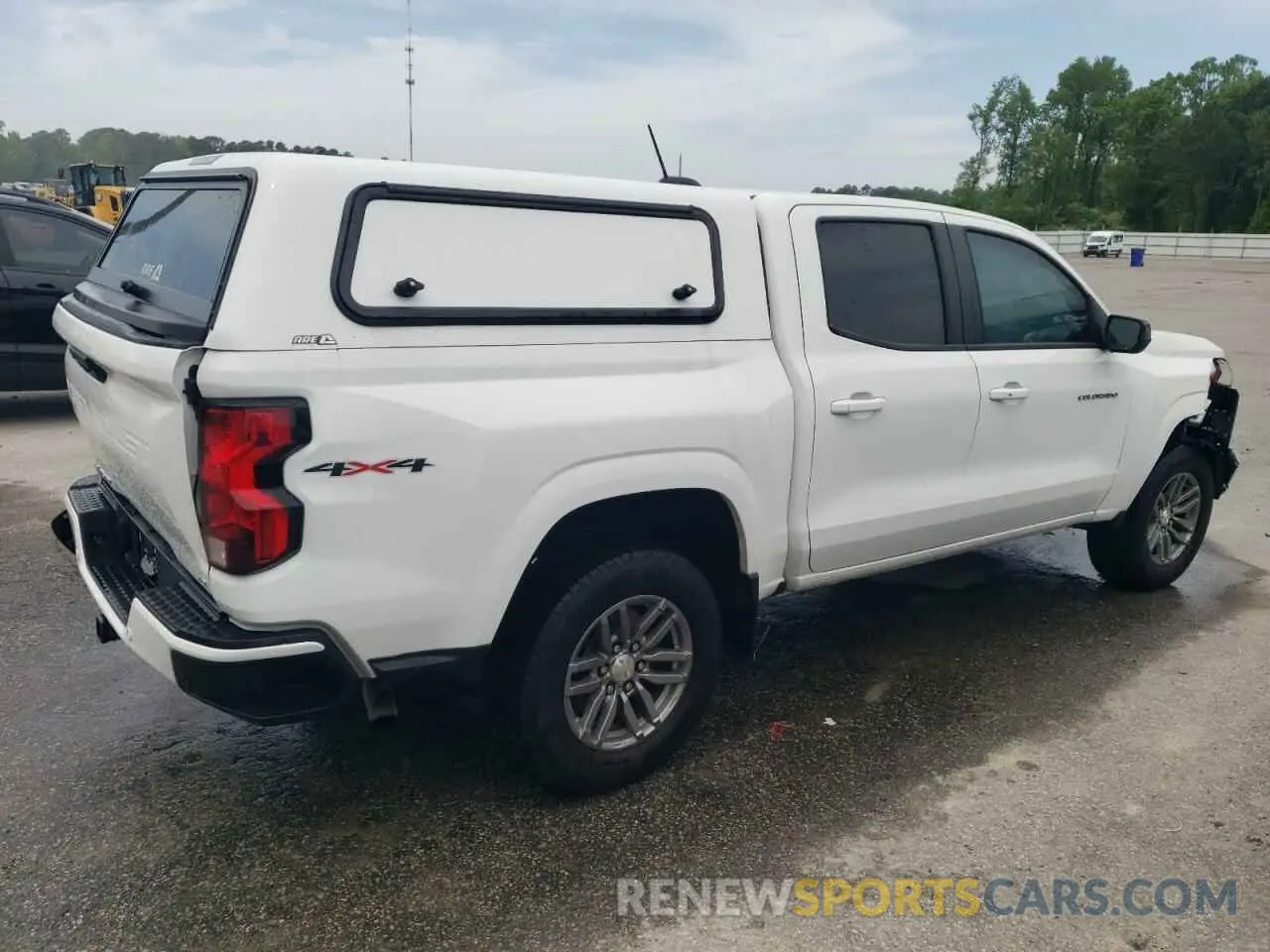 3 Photograph of a damaged car 1GCPTCEK3P1170827 CHEVROLET COLORADO 2023