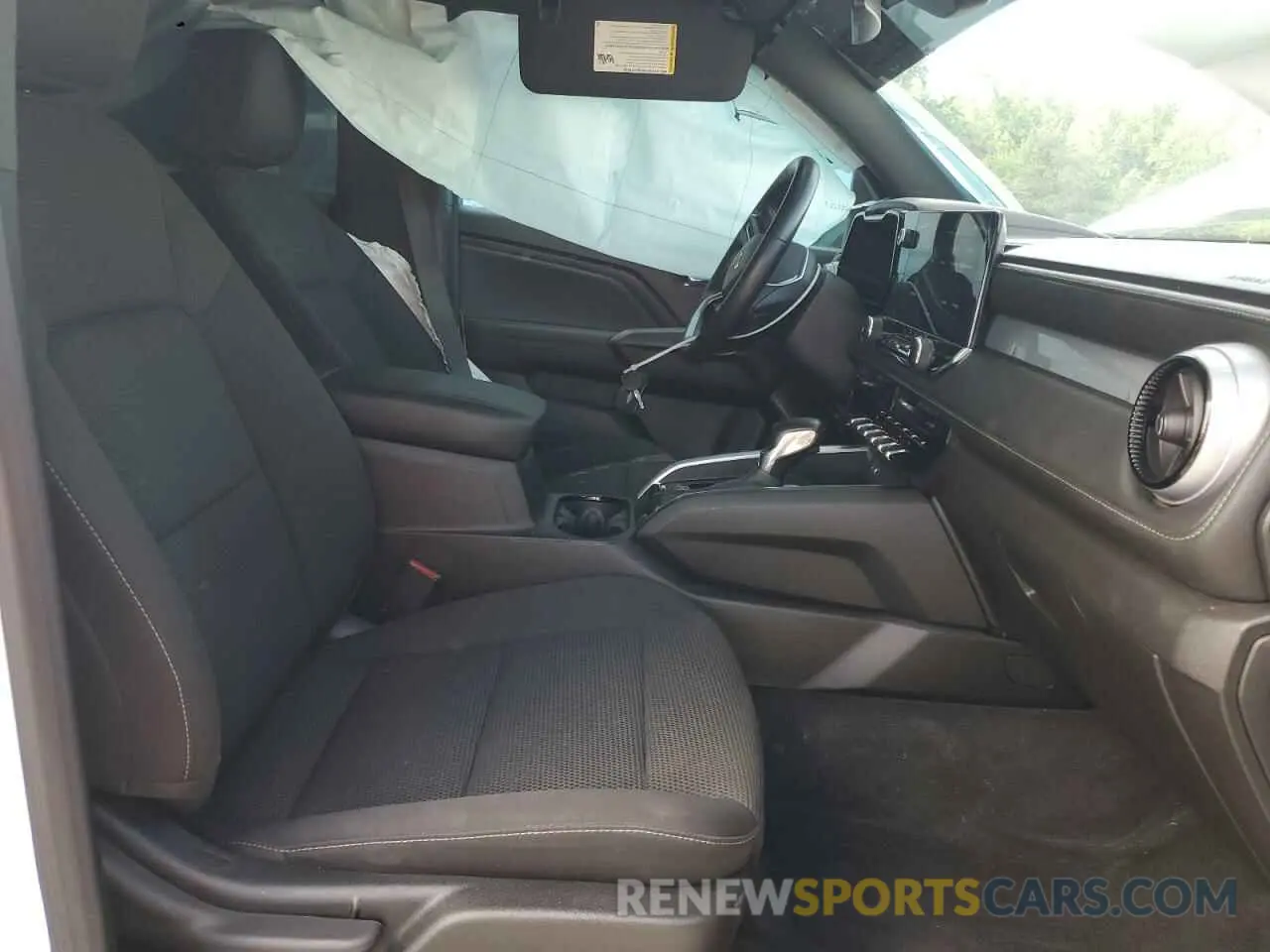 7 Photograph of a damaged car 1GCPTCEK3P1170827 CHEVROLET COLORADO 2023