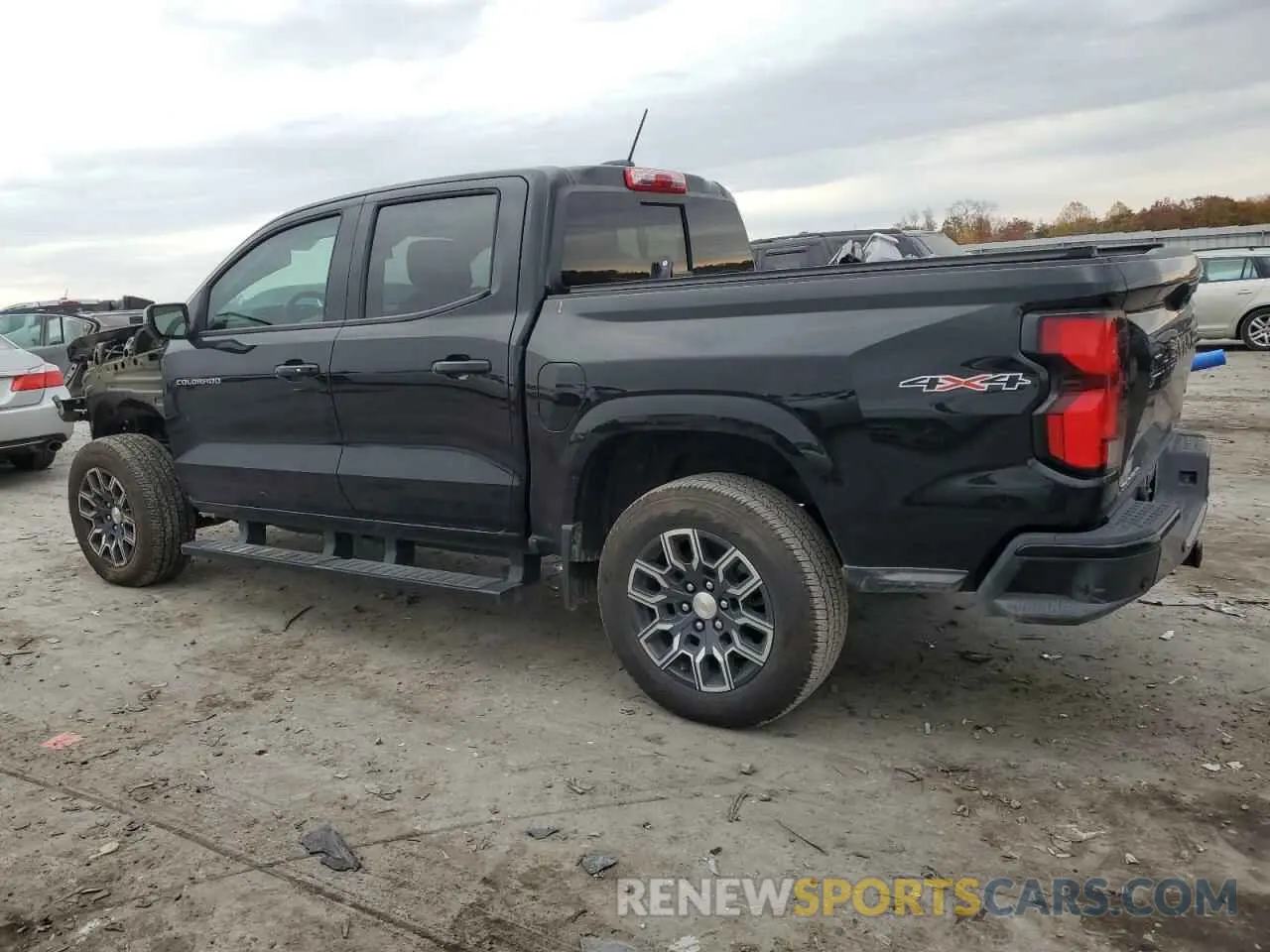 2 Photograph of a damaged car 1GCPTCEK7P1227580 CHEVROLET COLORADO 2023