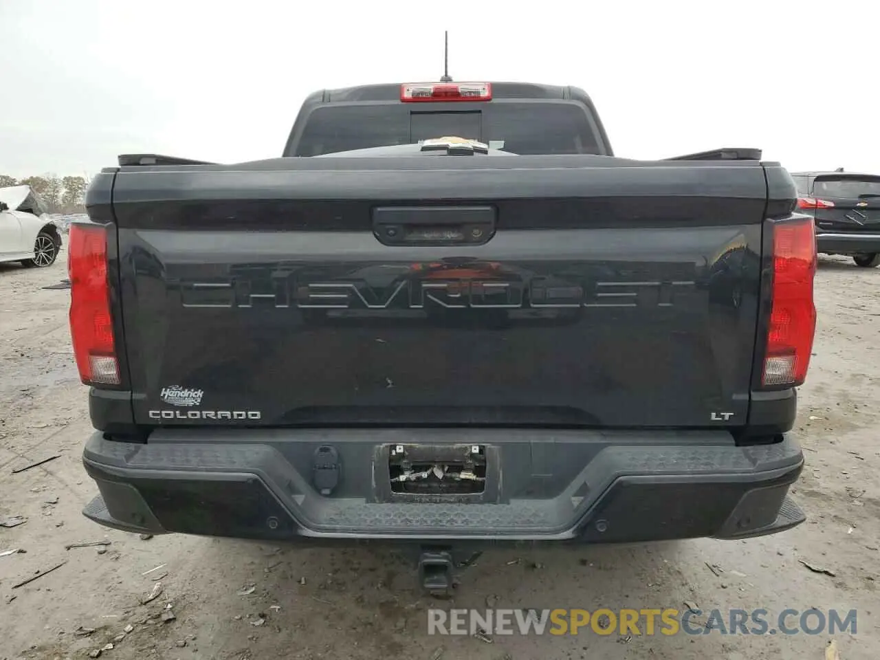 6 Photograph of a damaged car 1GCPTCEK7P1227580 CHEVROLET COLORADO 2023