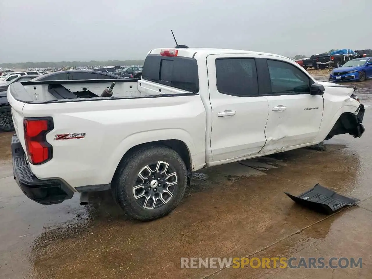 3 Photograph of a damaged car 1GCPTDEK3P1123108 CHEVROLET COLORADO 2023