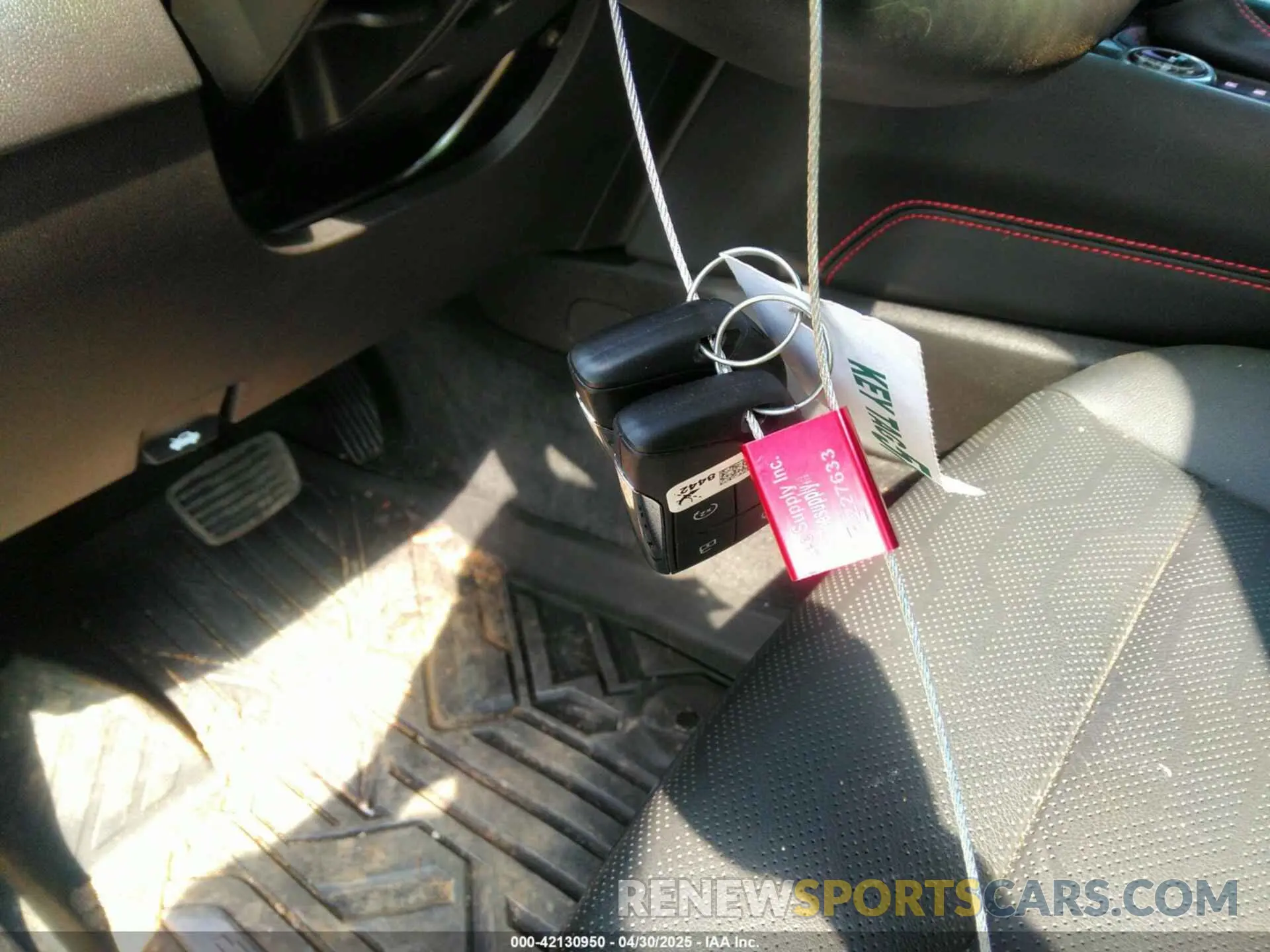 11 Photograph of a damaged car 1GCPTDEK4P1249624 CHEVROLET COLORADO 2023