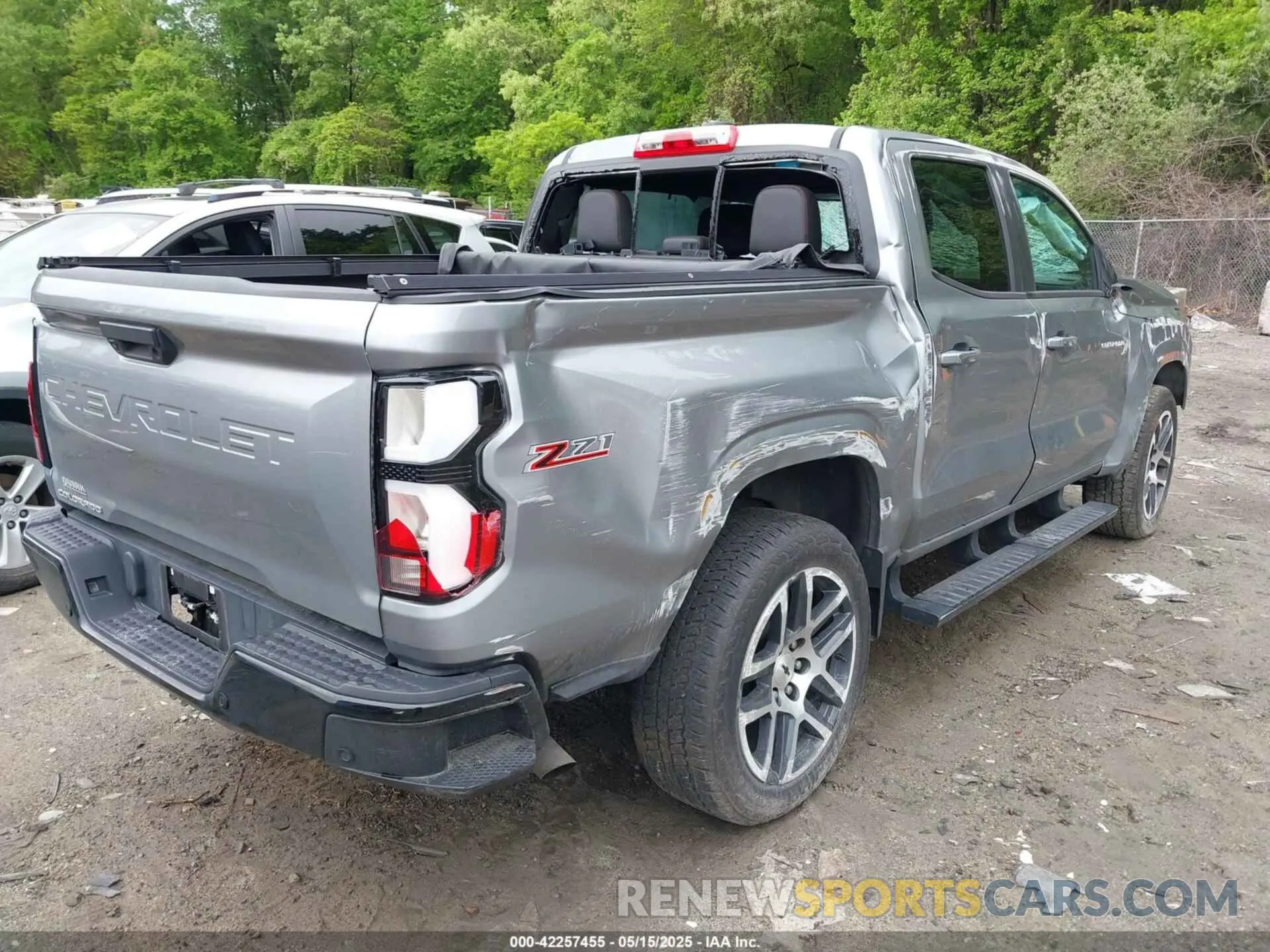 4 Photograph of a damaged car 1GCPTDEK5P1245985 CHEVROLET COLORADO 2023