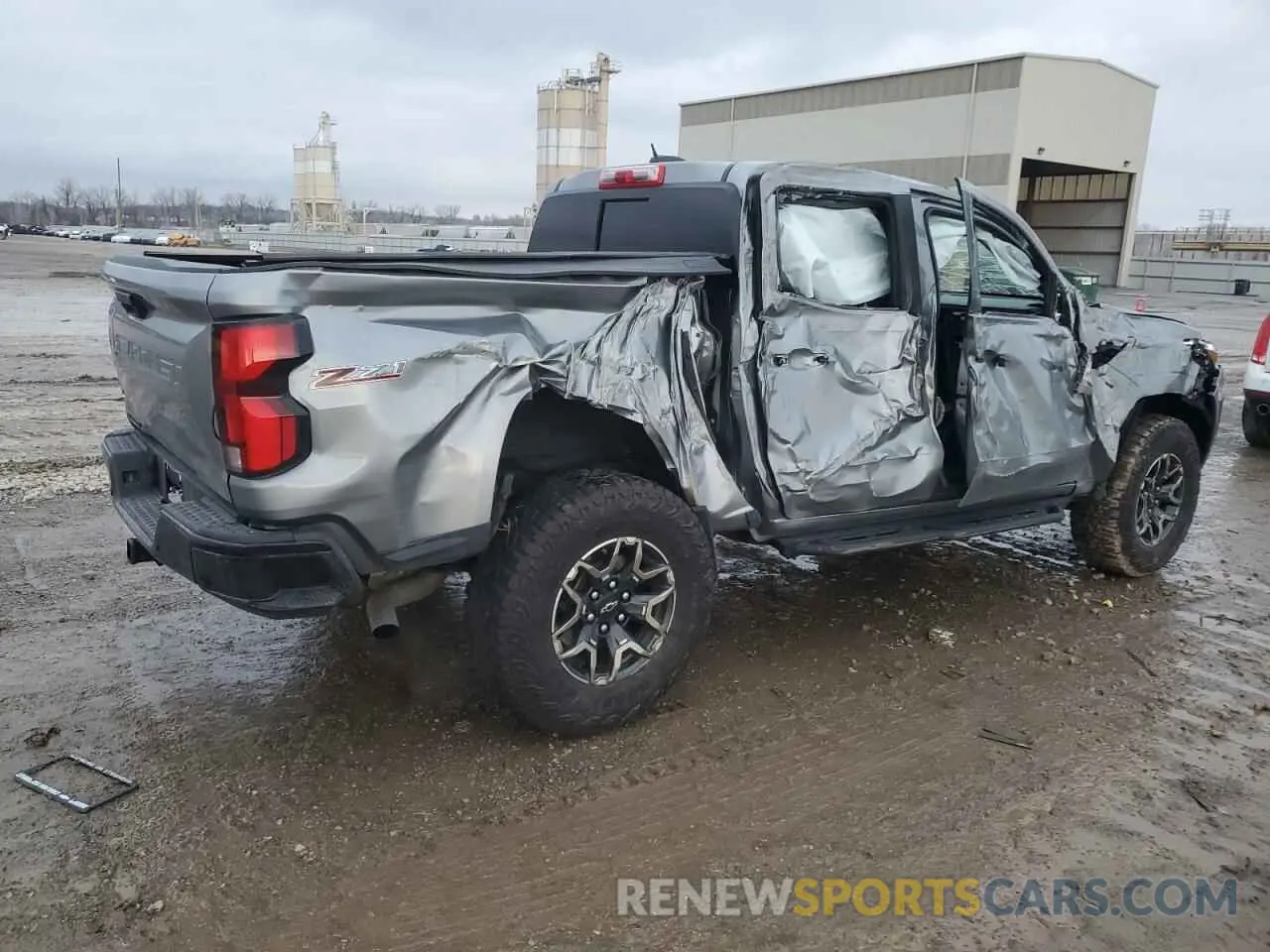 3 Photograph of a damaged car 1GCPTDEK9P1170384 CHEVROLET COLORADO 2023