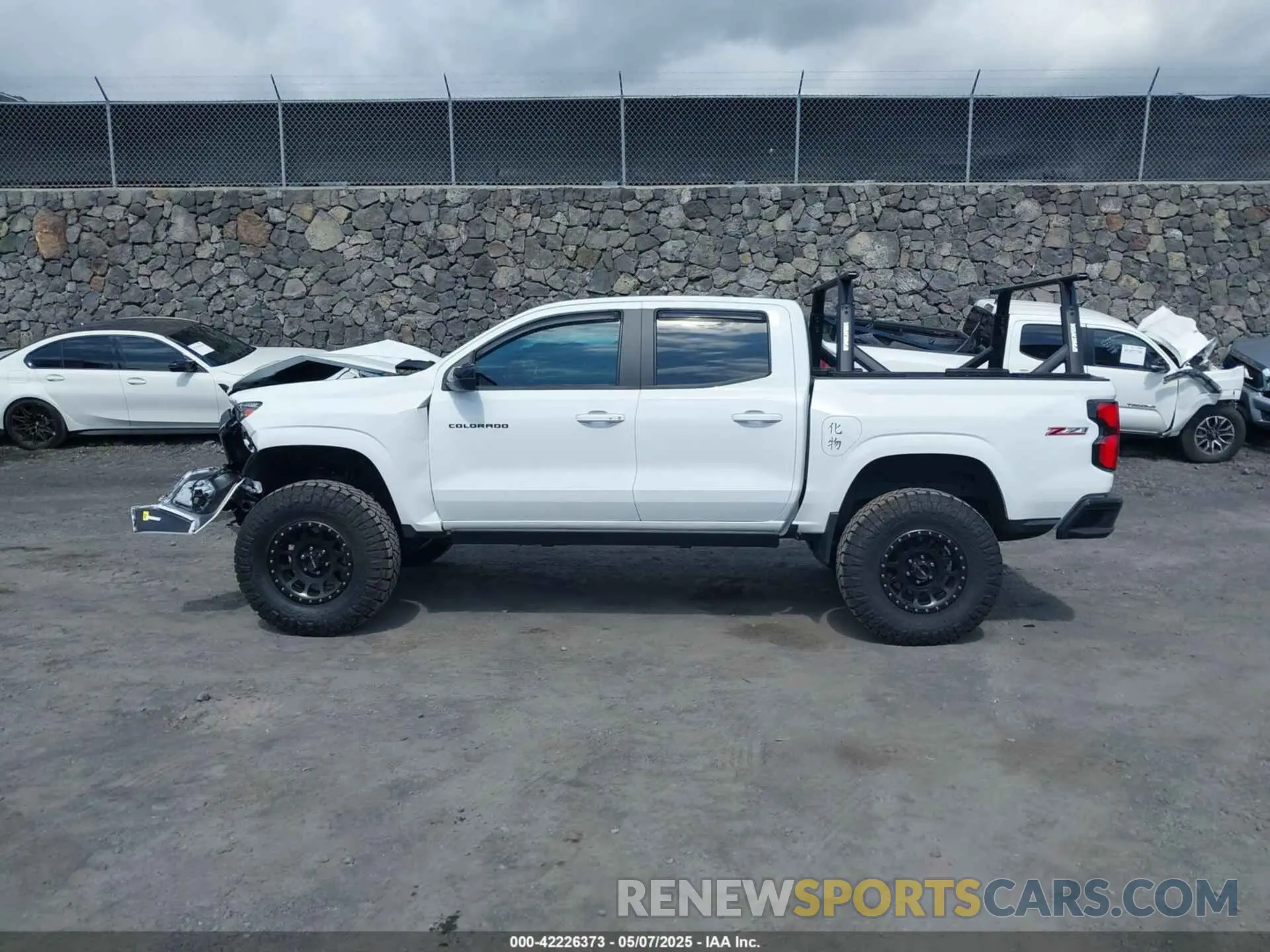 14 Photograph of a damaged car 1GCPTDEK9P1219177 CHEVROLET COLORADO 2023