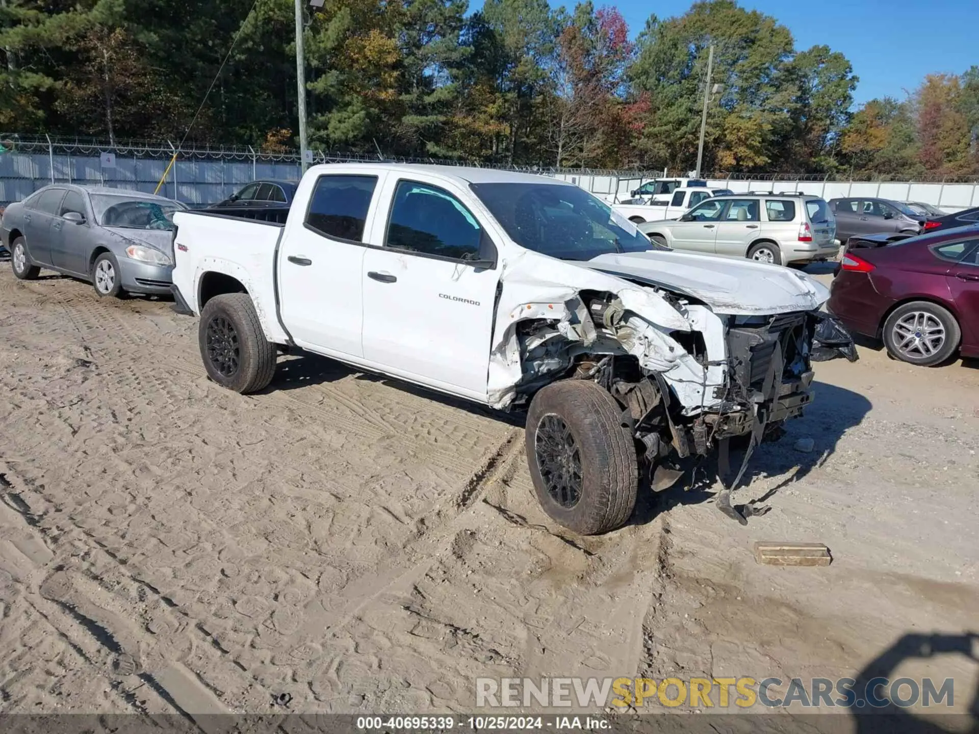 1 Фотография поврежденного автомобиля 1GCPTEEK9P1245719 CHEVROLET COLORADO 2023