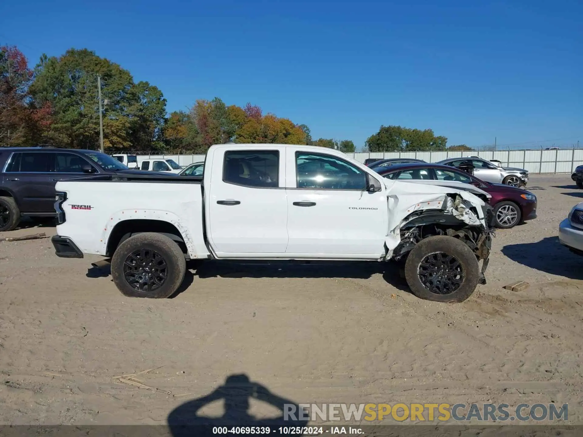 12 Фотография поврежденного автомобиля 1GCPTEEK9P1245719 CHEVROLET COLORADO 2023