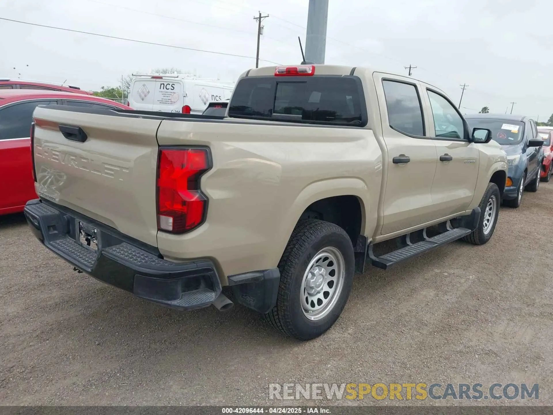 4 Фотография поврежденного автомобиля 1GCGSBEC0R1247243 CHEVROLET COLORADO 2024