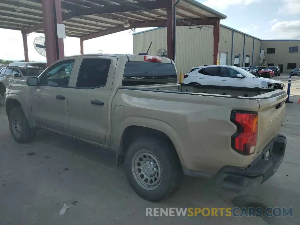 2 Photograph of a damaged car 1GCGSBEC1R1144994 CHEVROLET COLORADO 2024