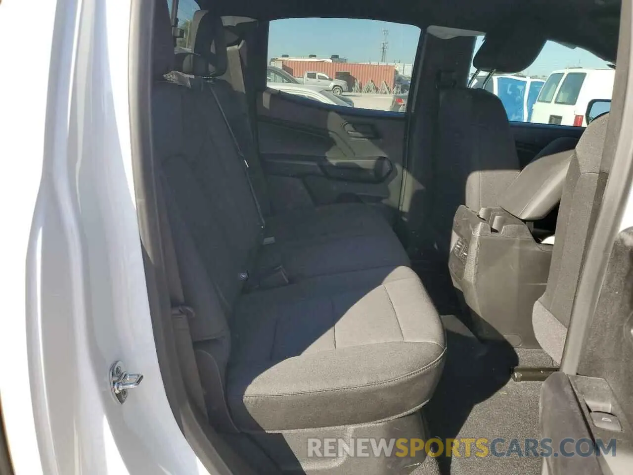 10 Фотография поврежденного автомобиля 1GCGSBEC1R1250216 CHEVROLET COLORADO 2024