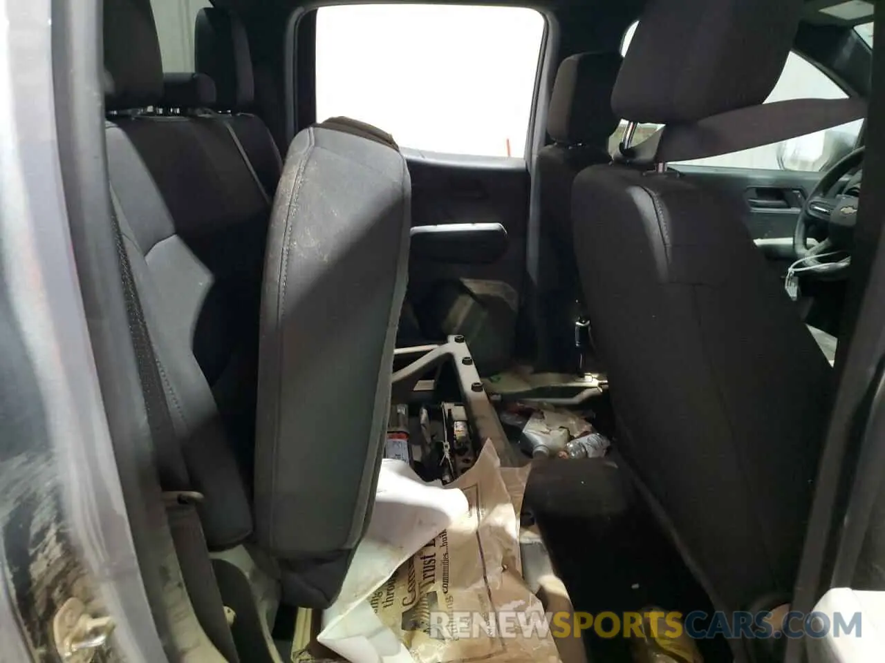 10 Photograph of a damaged car 1GCGSBEC2R1225924 CHEVROLET COLORADO 2024