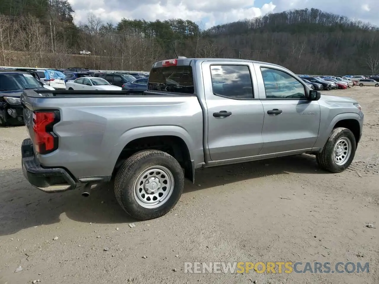 3 Photograph of a damaged car 1GCGSBEC2R1225924 CHEVROLET COLORADO 2024