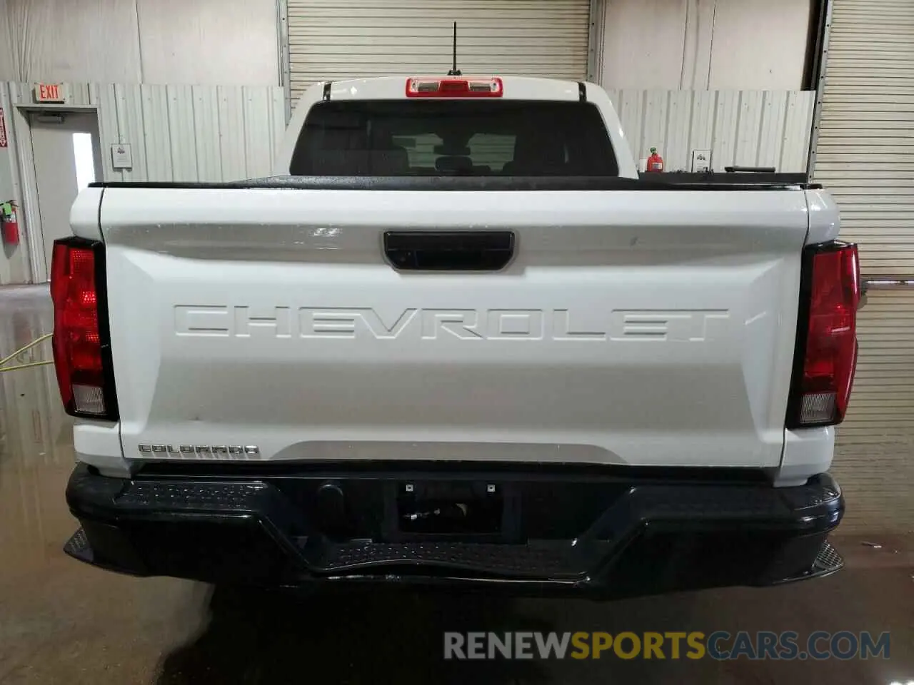 6 Photograph of a damaged car 1GCGSBEC2R1301092 CHEVROLET COLORADO 2024
