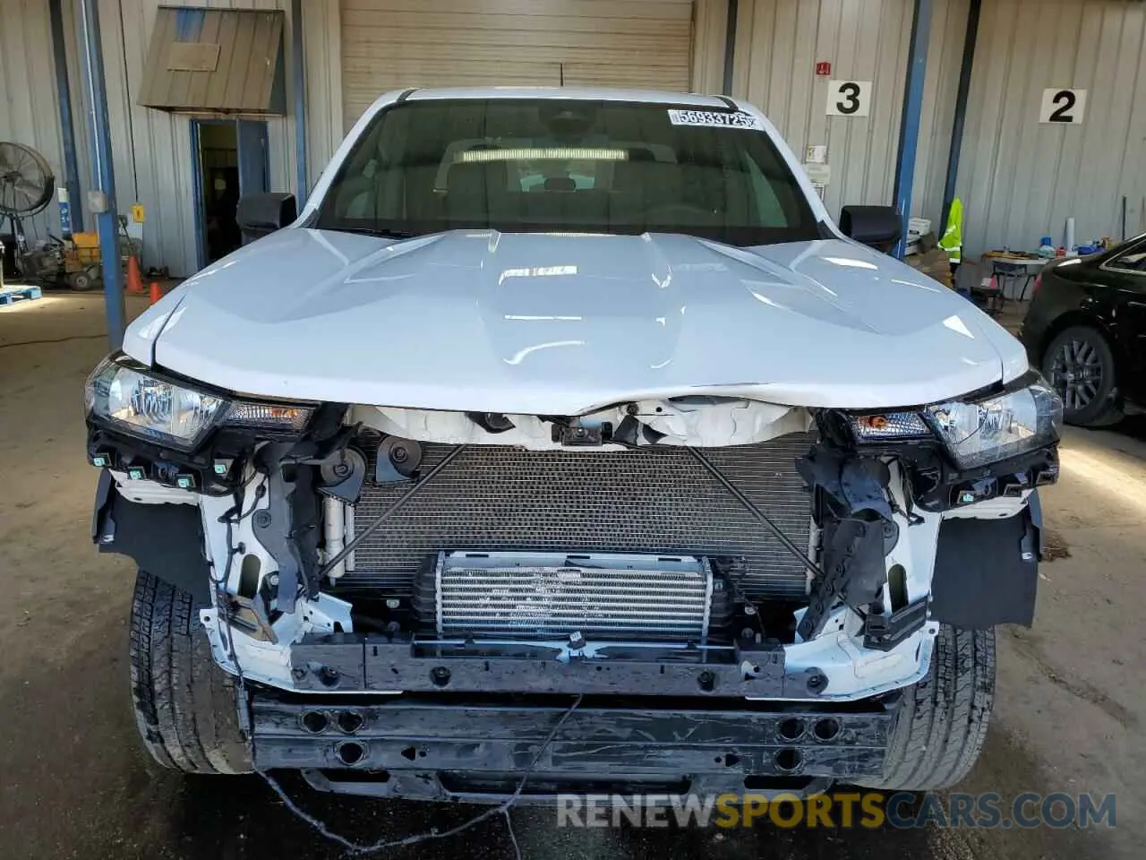 5 Photograph of a damaged car 1GCGSBEC3R1238651 CHEVROLET COLORADO 2024