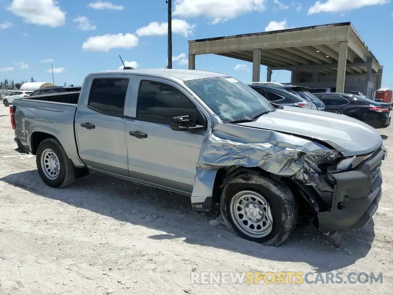4 Photograph of a damaged car 1GCGSBEC4R1183241 CHEVROLET COLORADO 2024