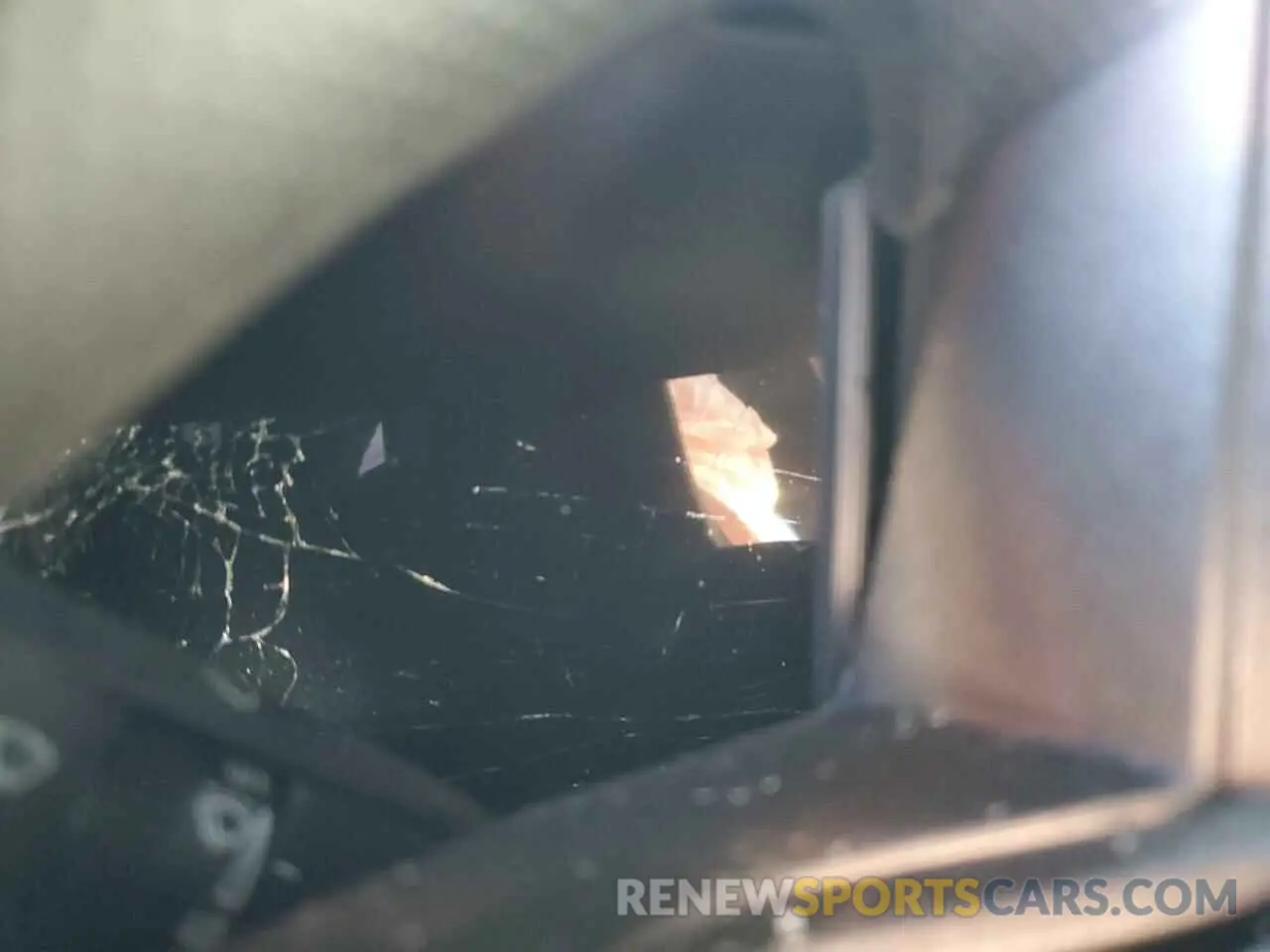 9 Photograph of a damaged car 1GCGSBEC4R1226623 CHEVROLET COLORADO 2024