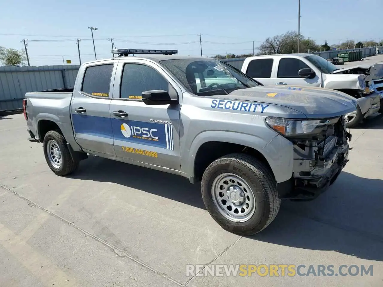4 Photograph of a damaged car 1GCGSBECXR1232006 CHEVROLET COLORADO 2024
