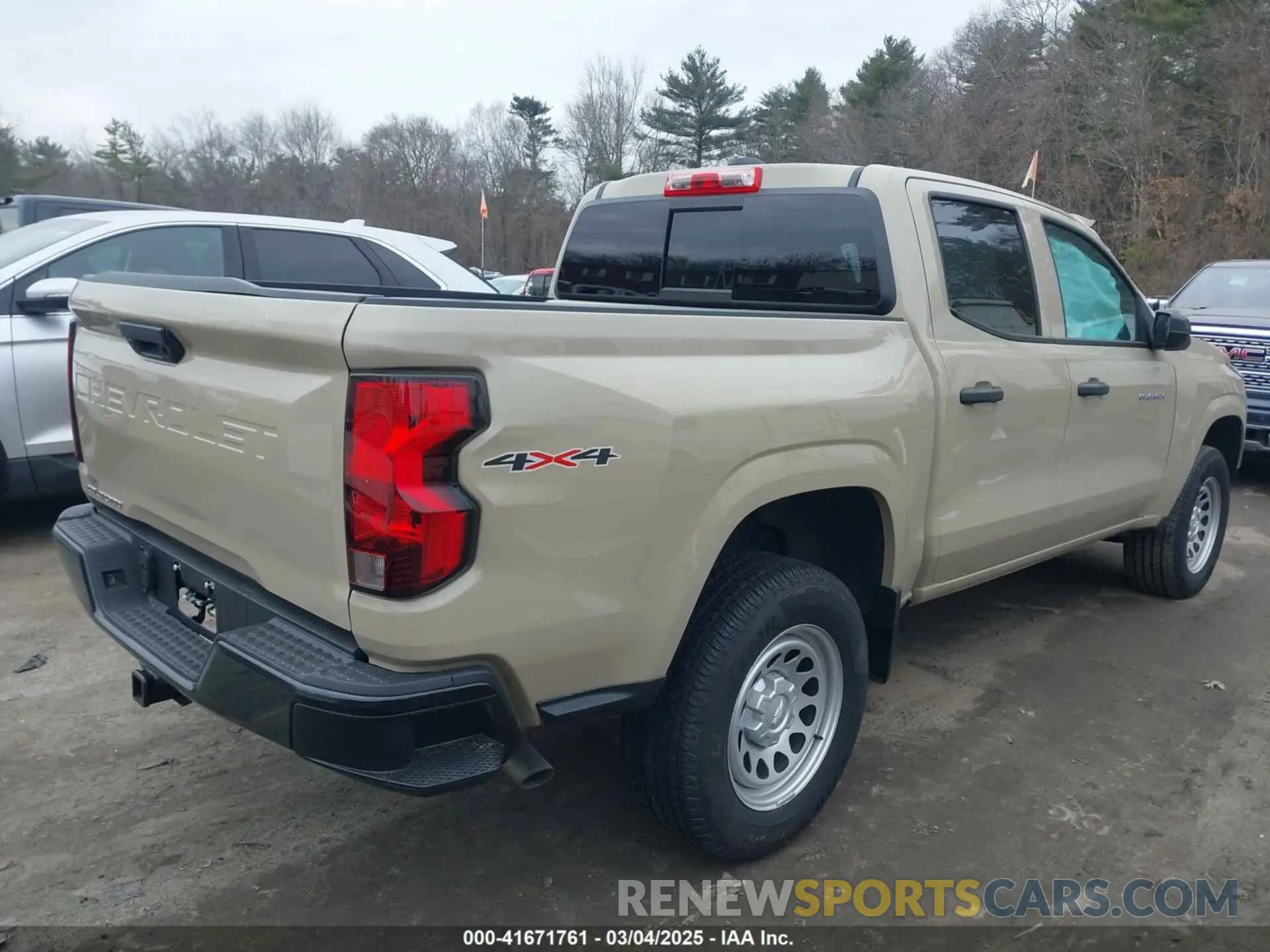 4 Photograph of a damaged car 1GCPTBEK9R1240120 CHEVROLET COLORADO 2024