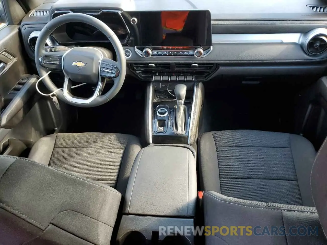 8 Фотография поврежденного автомобиля 1GCPTCEK8R1169613 CHEVROLET COLORADO 2024