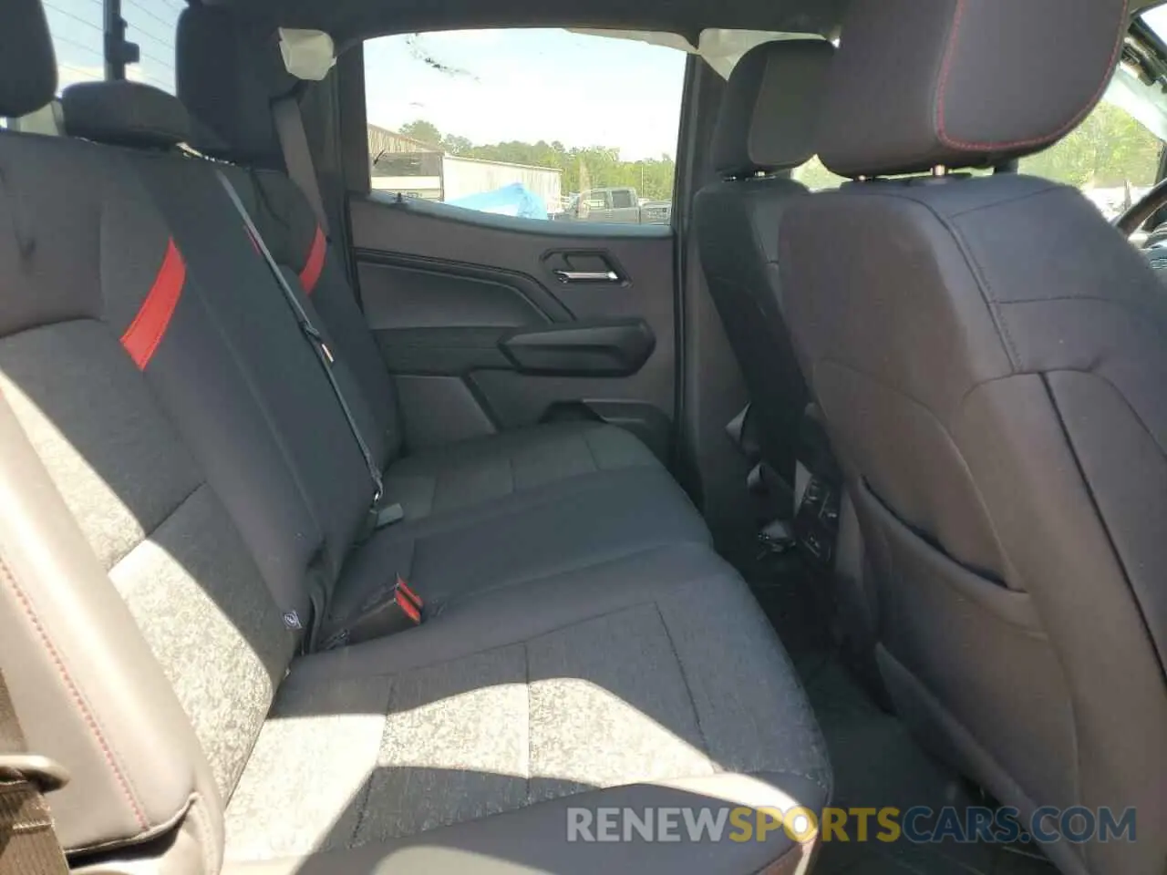 11 Photograph of a damaged car 1GCPTDEK1R1244321 CHEVROLET COLORADO 2024