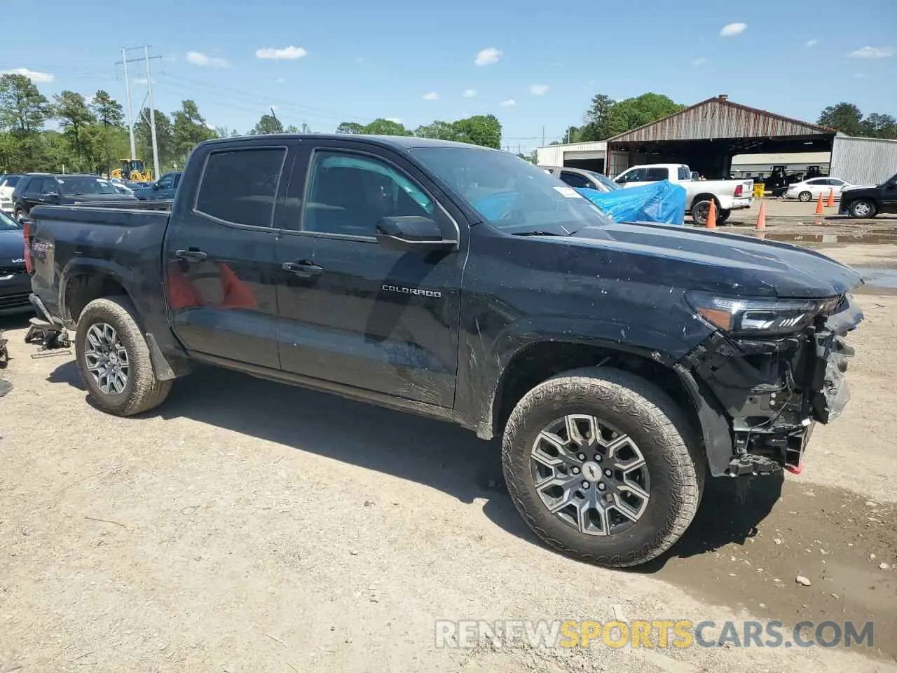 4 Photograph of a damaged car 1GCPTDEK1R1244321 CHEVROLET COLORADO 2024
