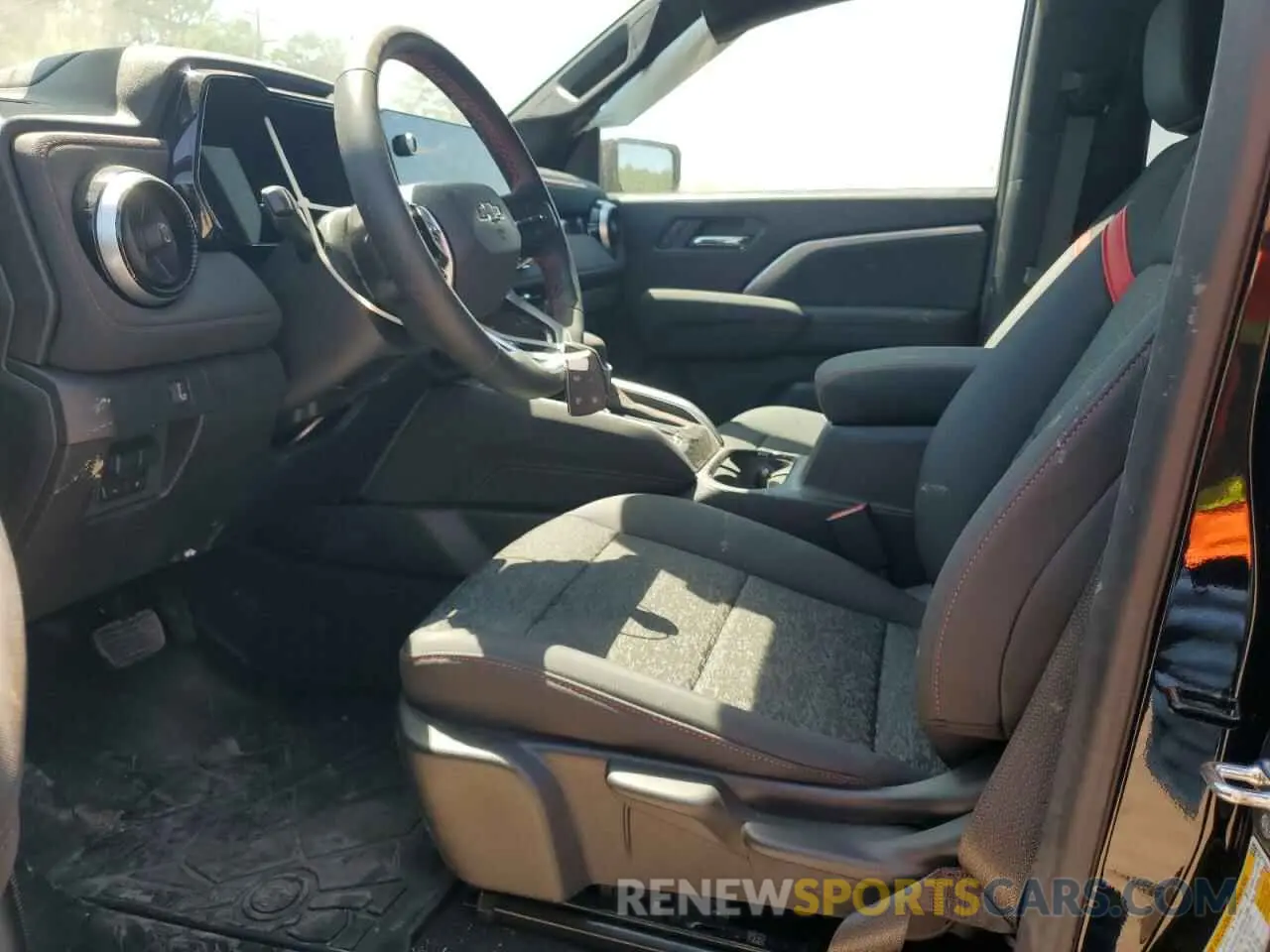 7 Photograph of a damaged car 1GCPTDEK1R1244321 CHEVROLET COLORADO 2024