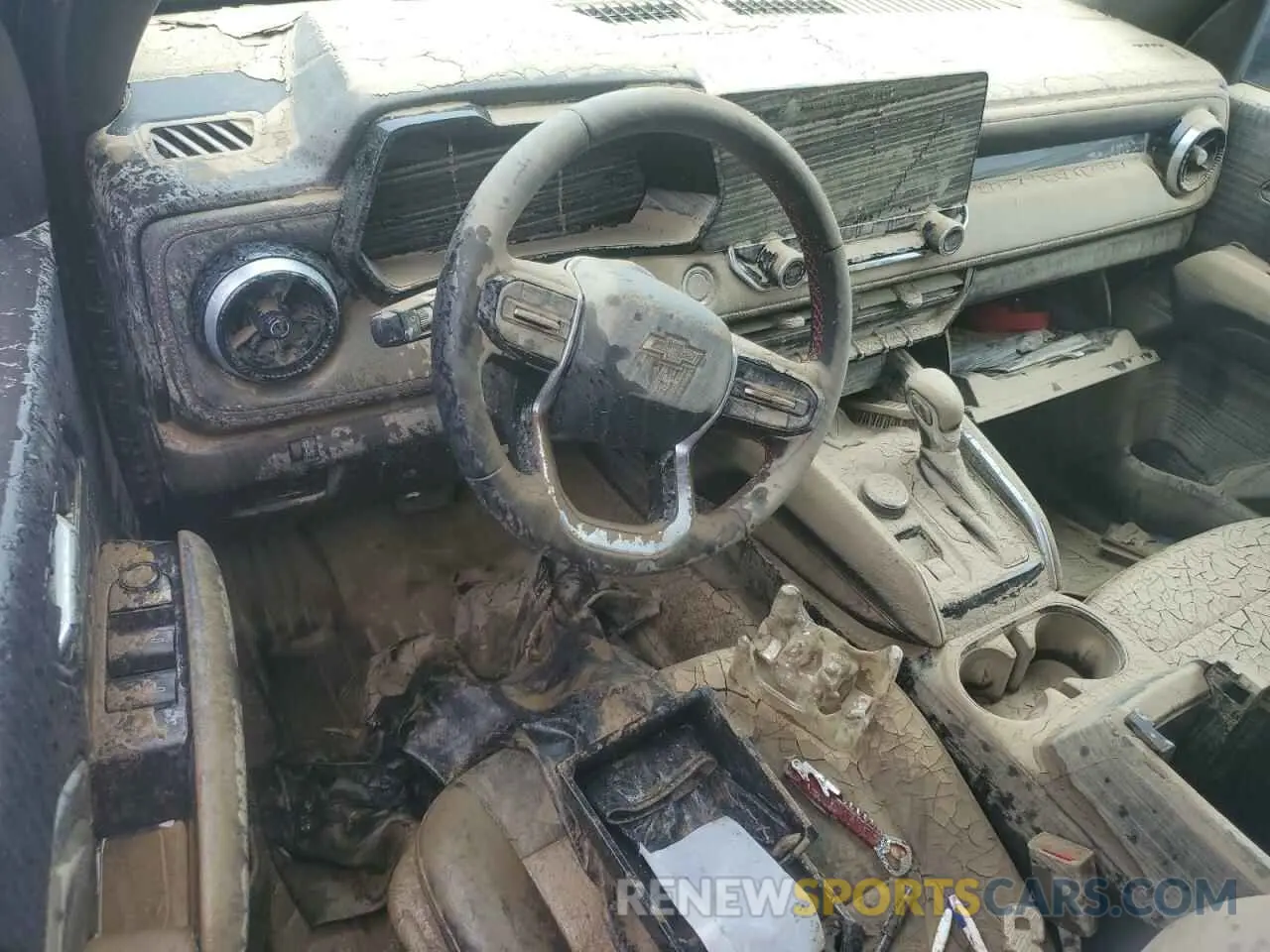8 Photograph of a damaged car 1GCPTDEK3R1287946 CHEVROLET COLORADO 2024