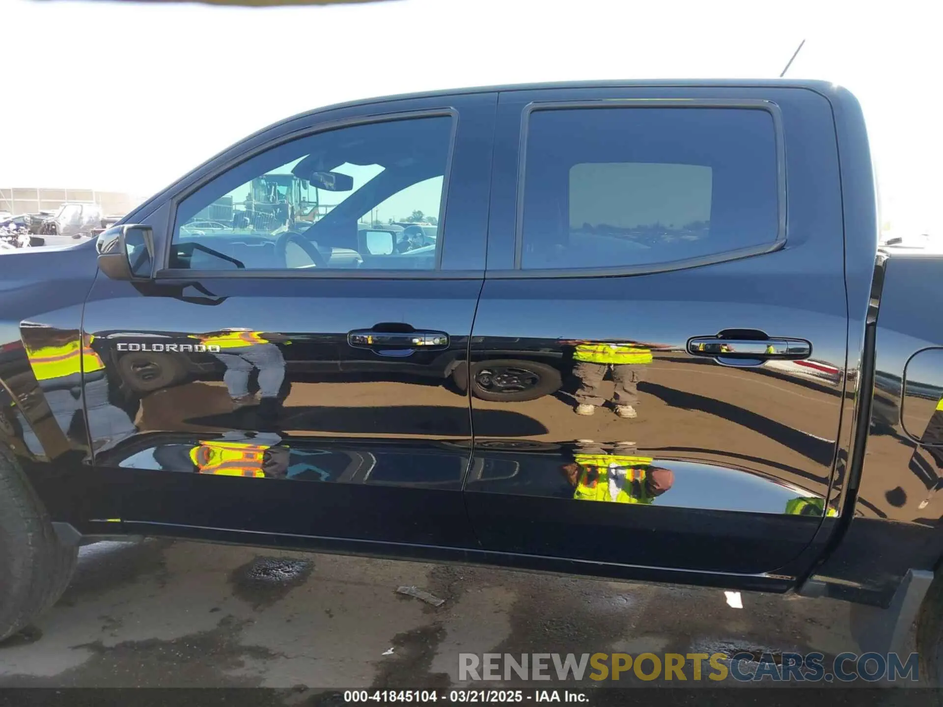 14 Фотография поврежденного автомобиля 1GCPTDEK4R1153009 CHEVROLET COLORADO 2024