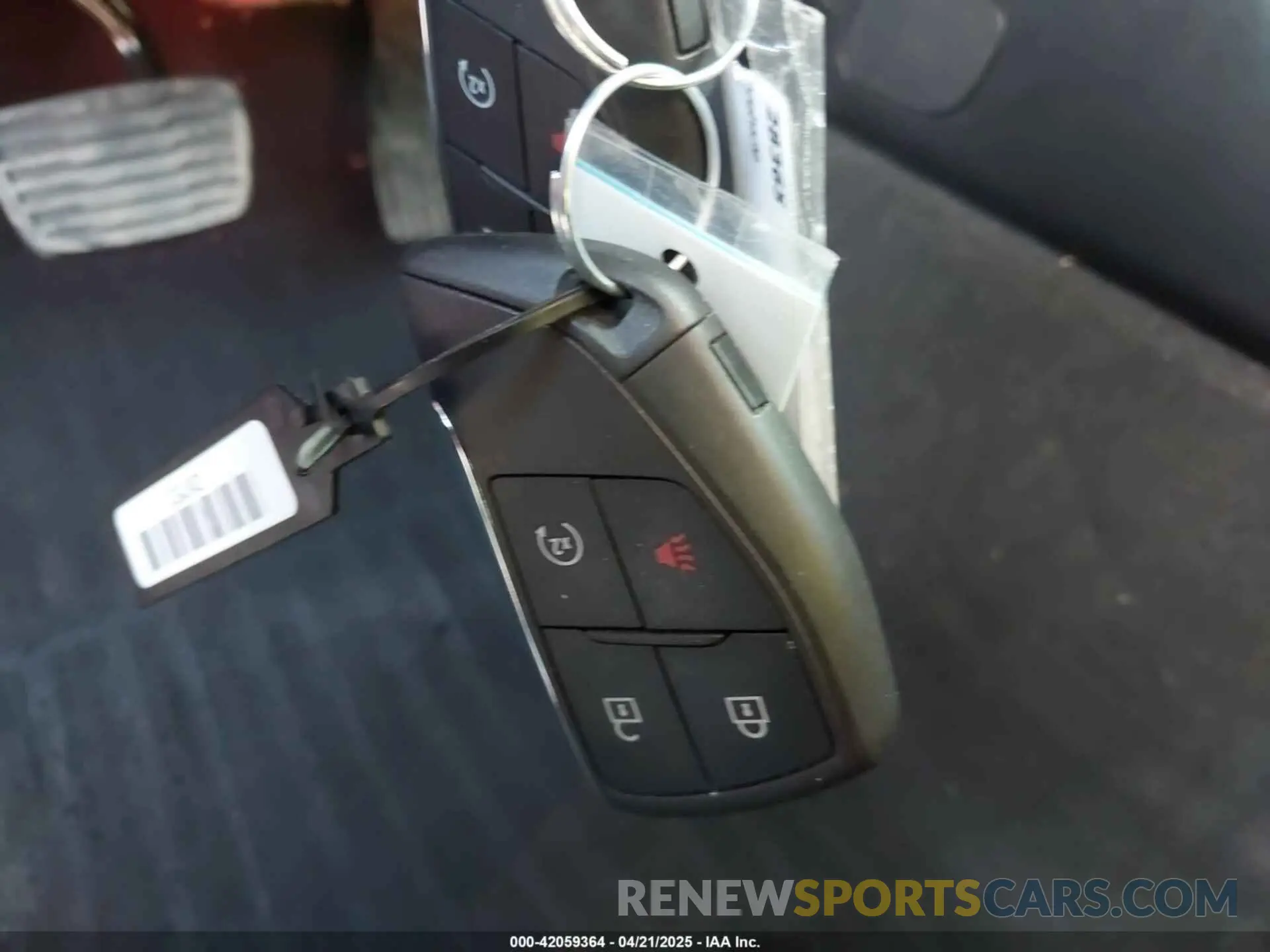11 Photograph of a damaged car 1GCPTDEK8R1119445 CHEVROLET COLORADO 2024