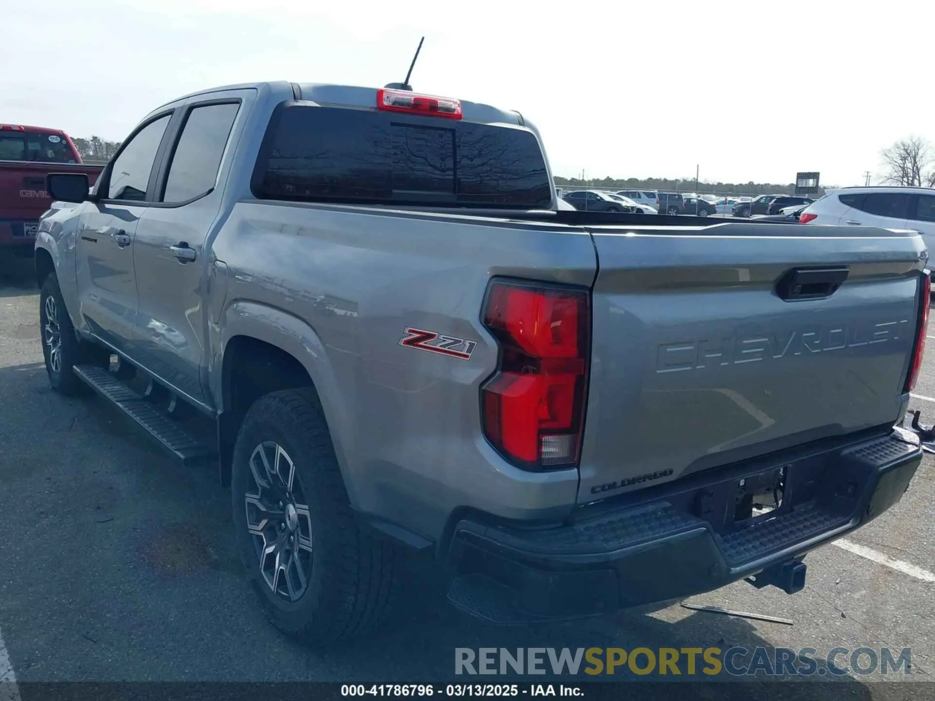 3 Photograph of a damaged car 1GCPTDEKXR1263210 CHEVROLET COLORADO 2024
