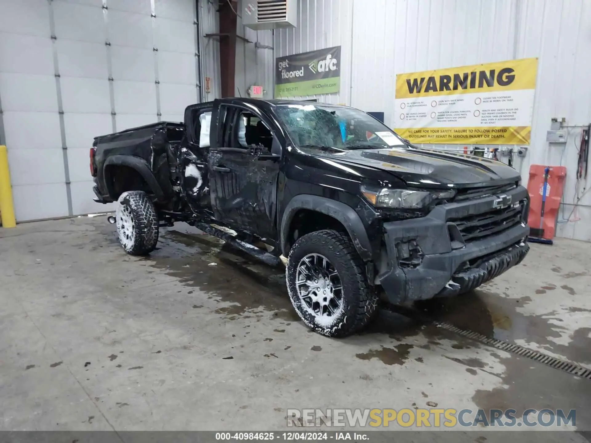 1 Фотография поврежденного автомобиля 1GCPTEEK9R1161645 CHEVROLET COLORADO 2024