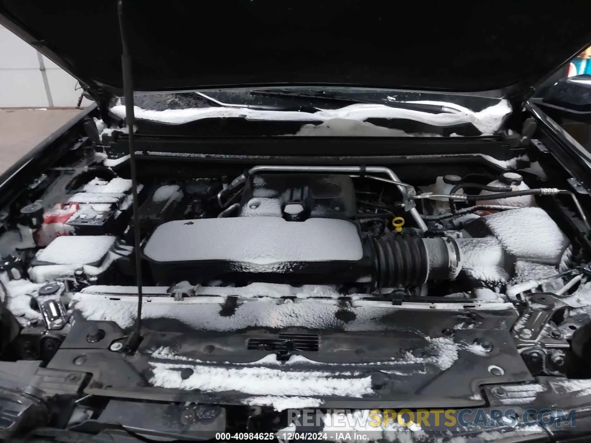 10 Фотография поврежденного автомобиля 1GCPTEEK9R1161645 CHEVROLET COLORADO 2024
