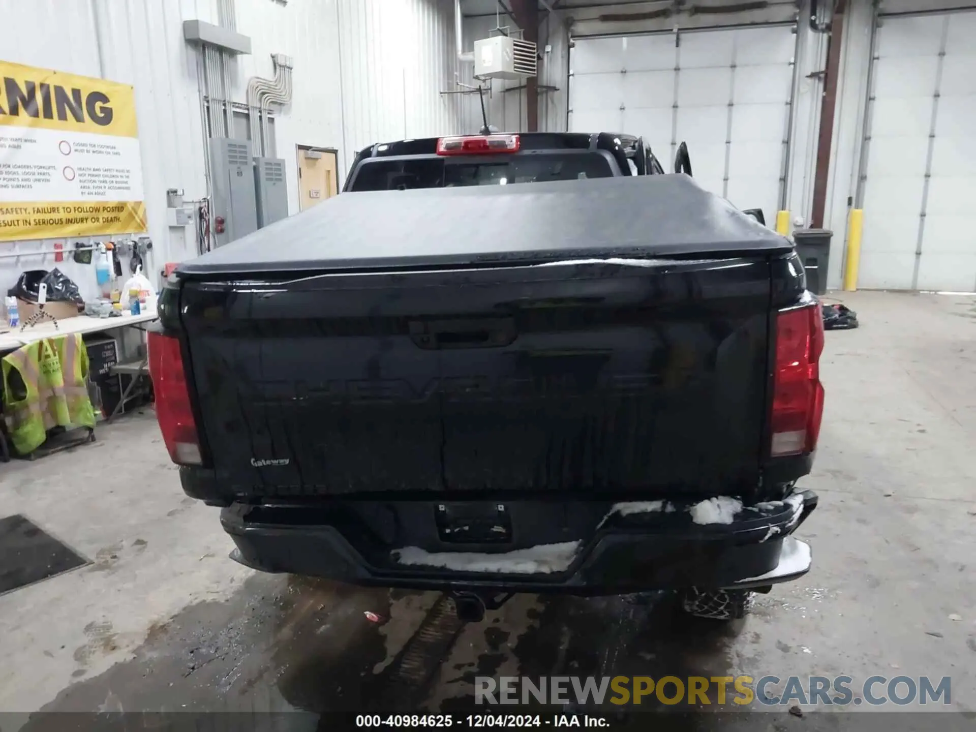 15 Фотография поврежденного автомобиля 1GCPTEEK9R1161645 CHEVROLET COLORADO 2024