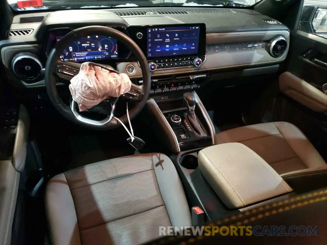 8 Photograph of a damaged car 1GCPTFEK1R1137880 CHEVROLET COLORADO 2024