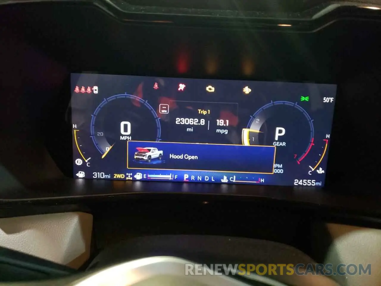 9 Photograph of a damaged car 1GCPTFEK1R1137880 CHEVROLET COLORADO 2024