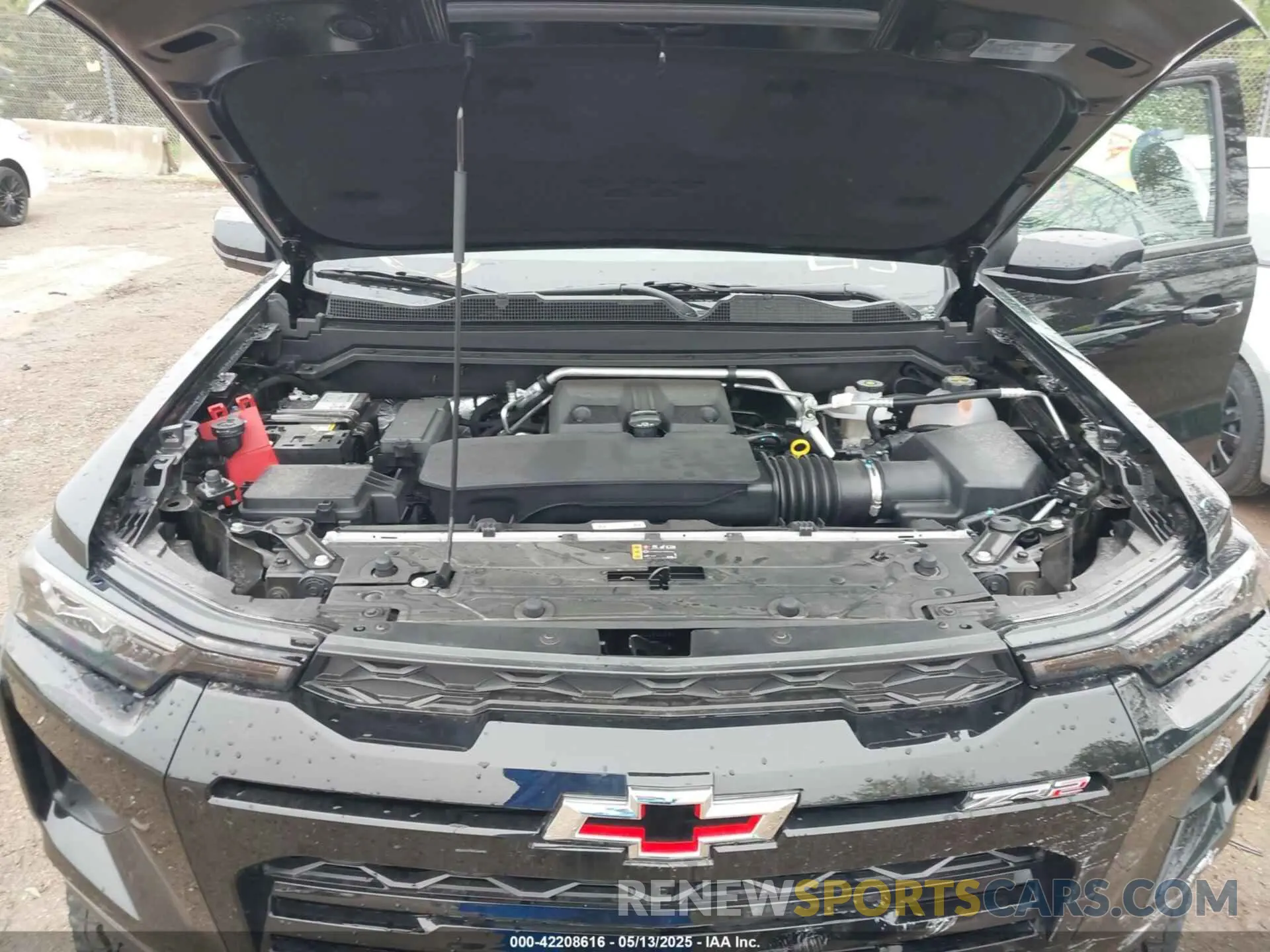 10 Photograph of a damaged car 1GCPTFEK4R1270553 CHEVROLET COLORADO 2024