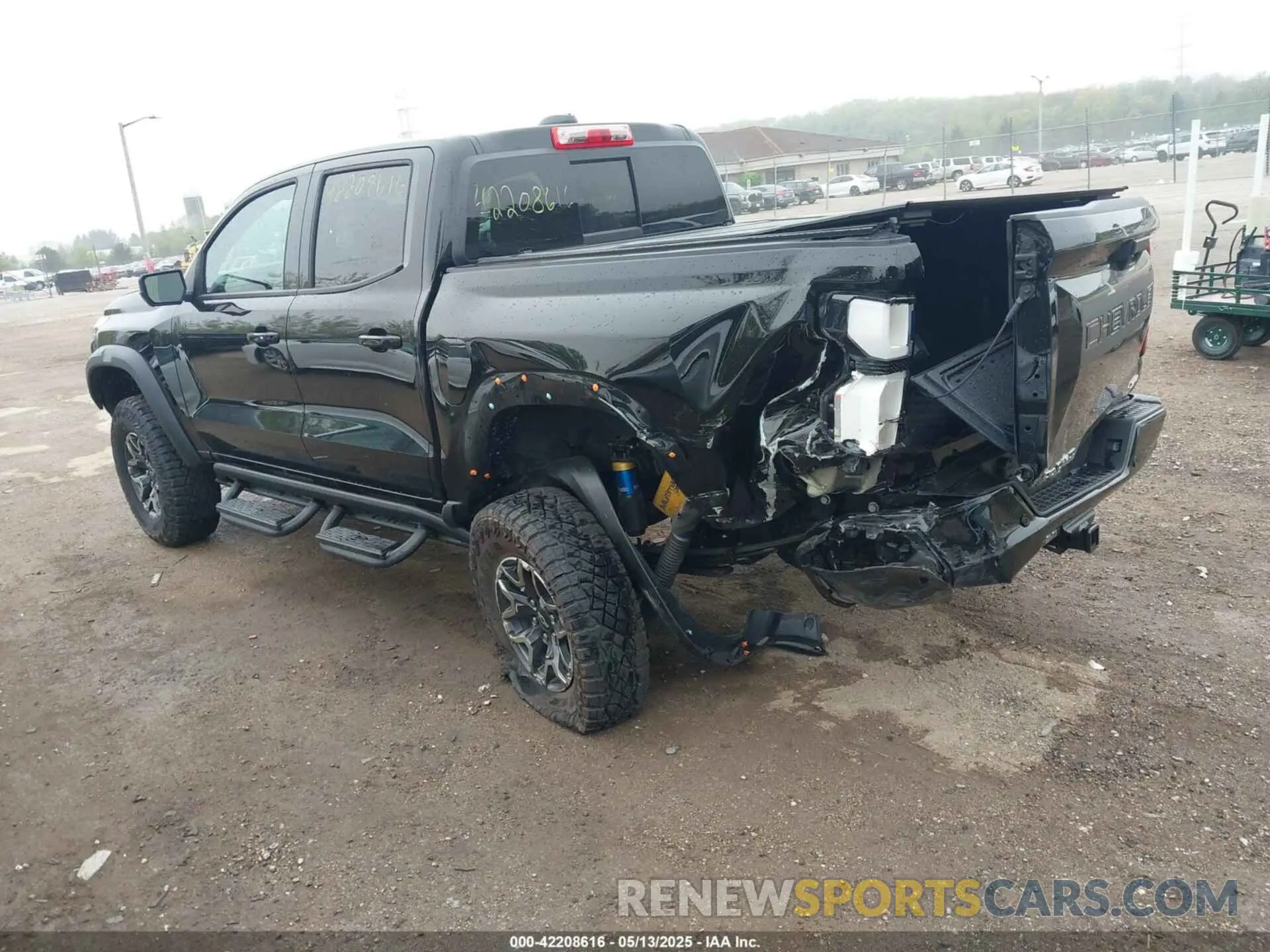 3 Photograph of a damaged car 1GCPTFEK4R1270553 CHEVROLET COLORADO 2024