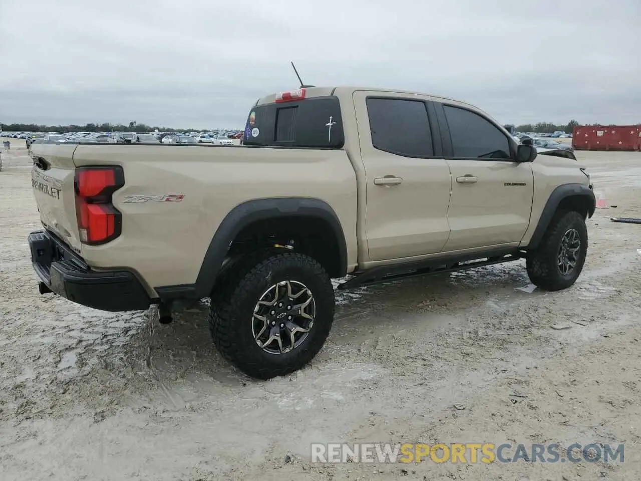 3 Photograph of a damaged car 1GCPTFEK7R1195136 CHEVROLET COLORADO 2024