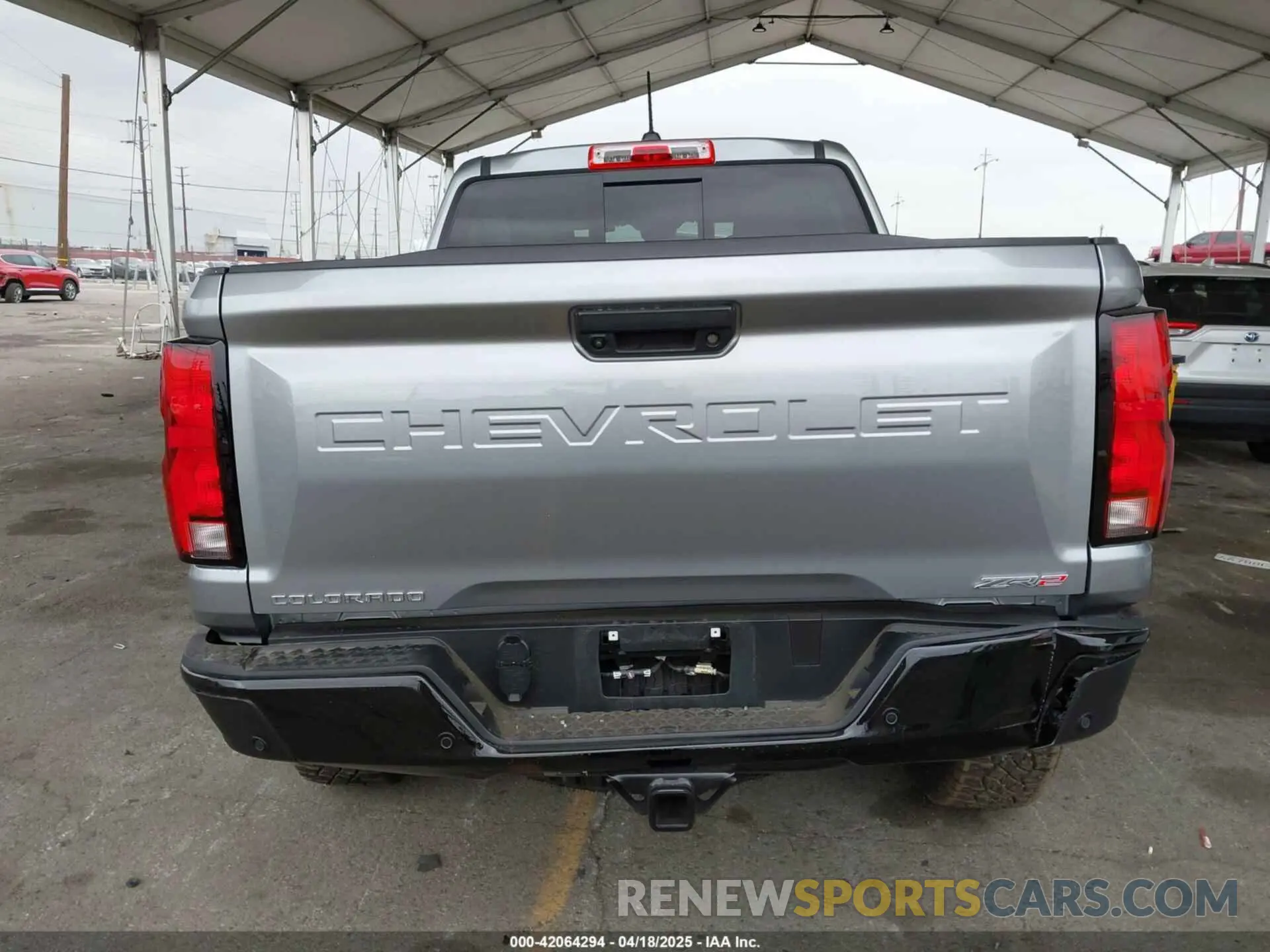17 Photograph of a damaged car 1GCPTFEK9R1177298 CHEVROLET COLORADO 2024