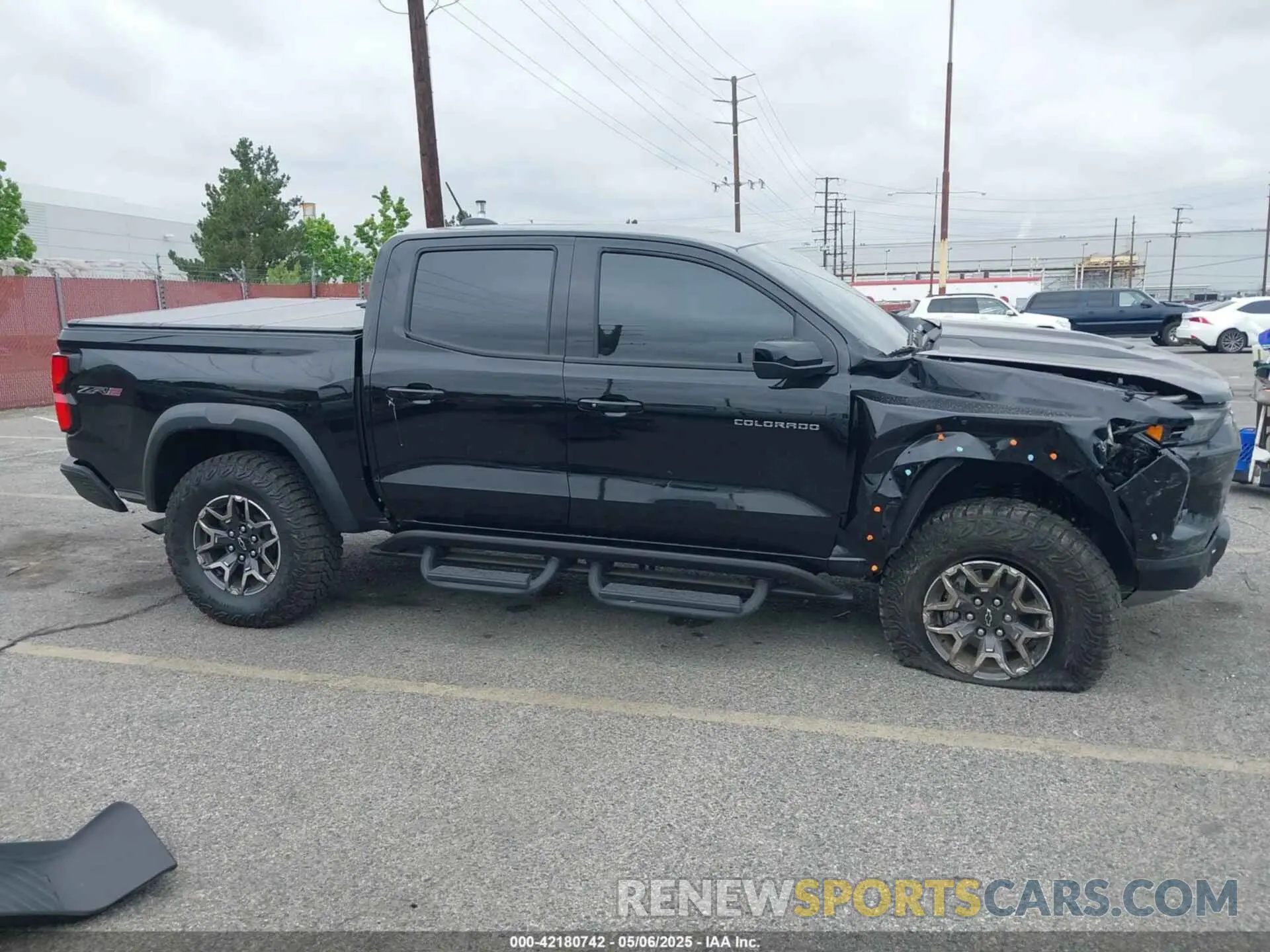 13 Photograph of a damaged car 1GCPTFEKXR1317228 CHEVROLET COLORADO 2024